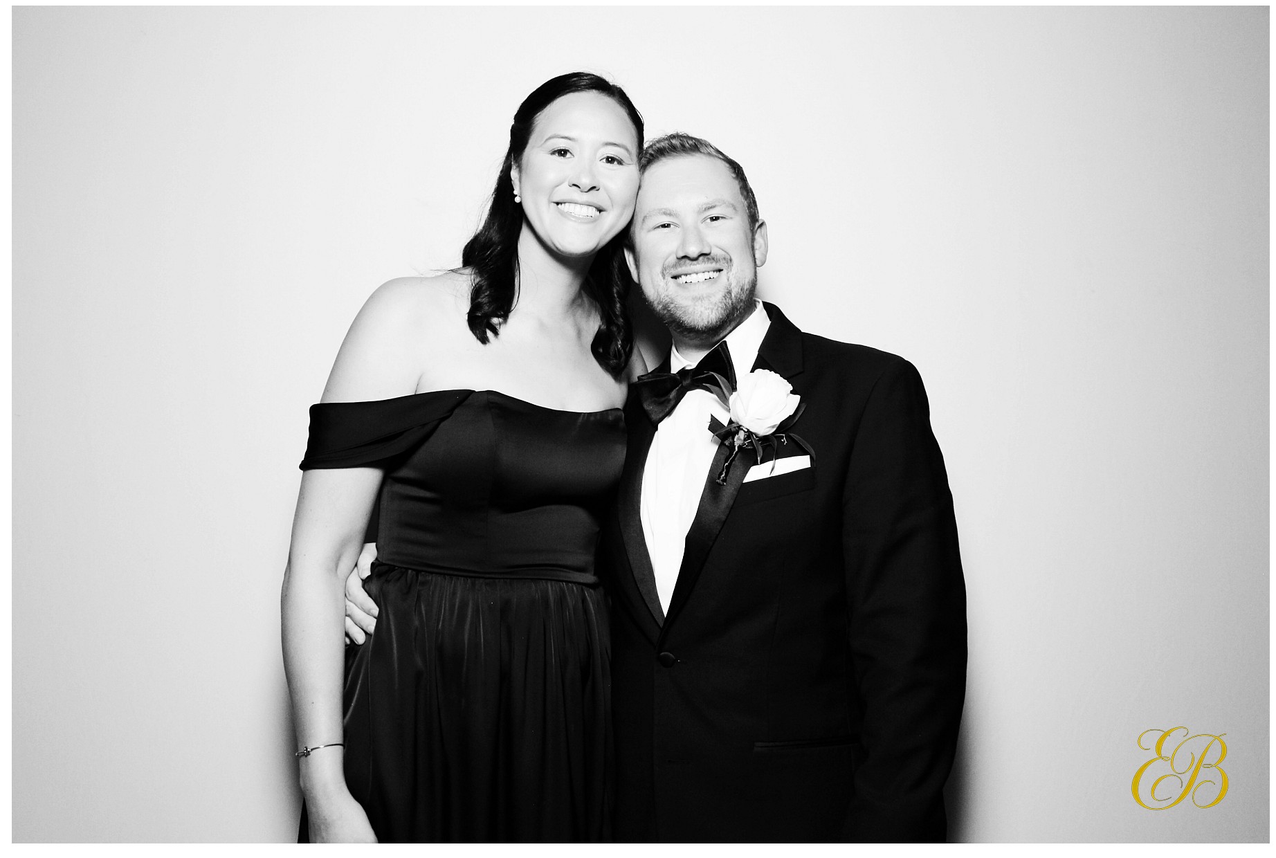 Emily & Brenden Wedding | View more photos from the event at gallery.photoboothcincy.com/u/PhotoBoothCincy/Emily-Brenden-Wedding