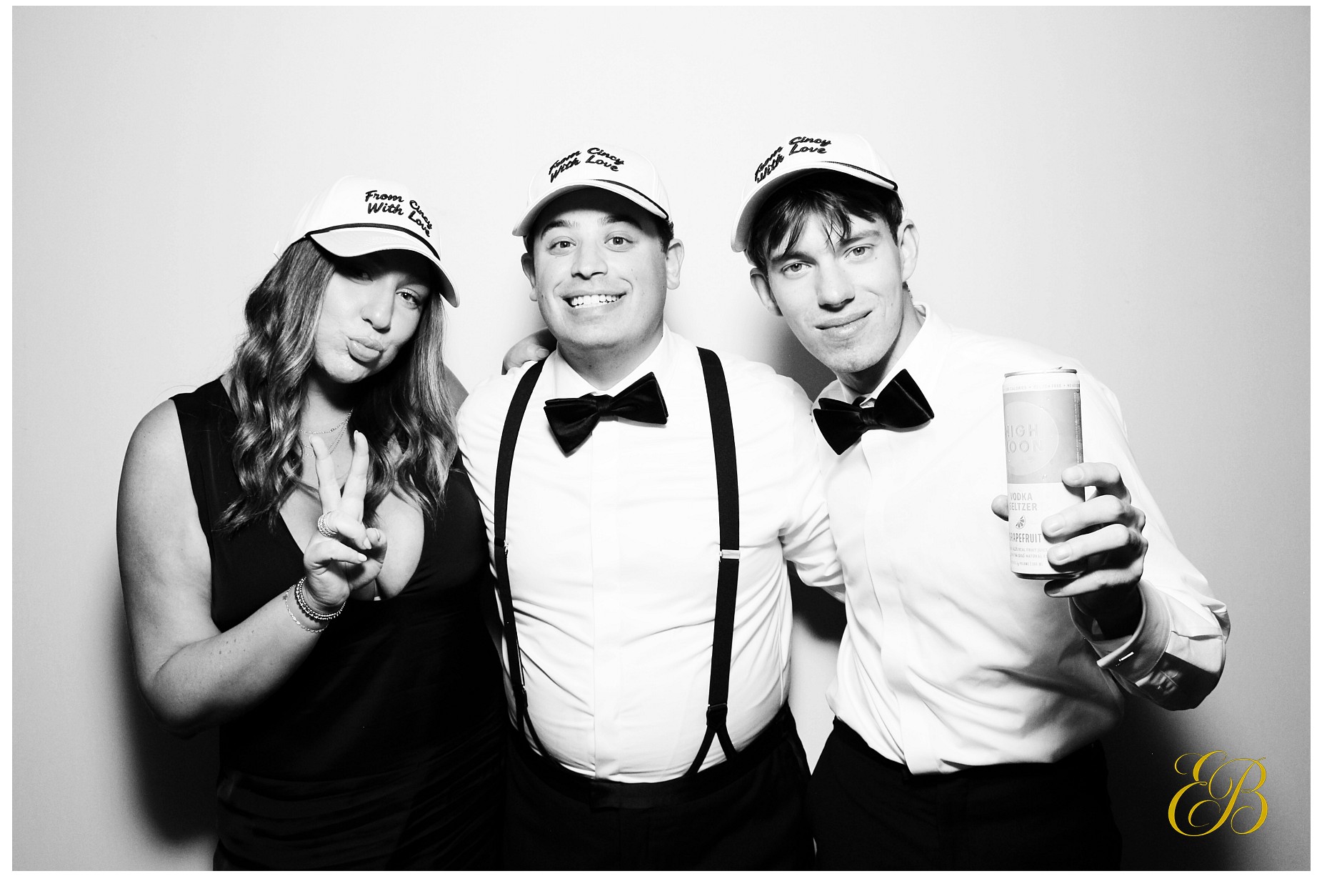 Emily & Brenden Wedding | View more photos from the event at gallery.photoboothcincy.com/u/PhotoBoothCincy/Emily-Brenden-Wedding