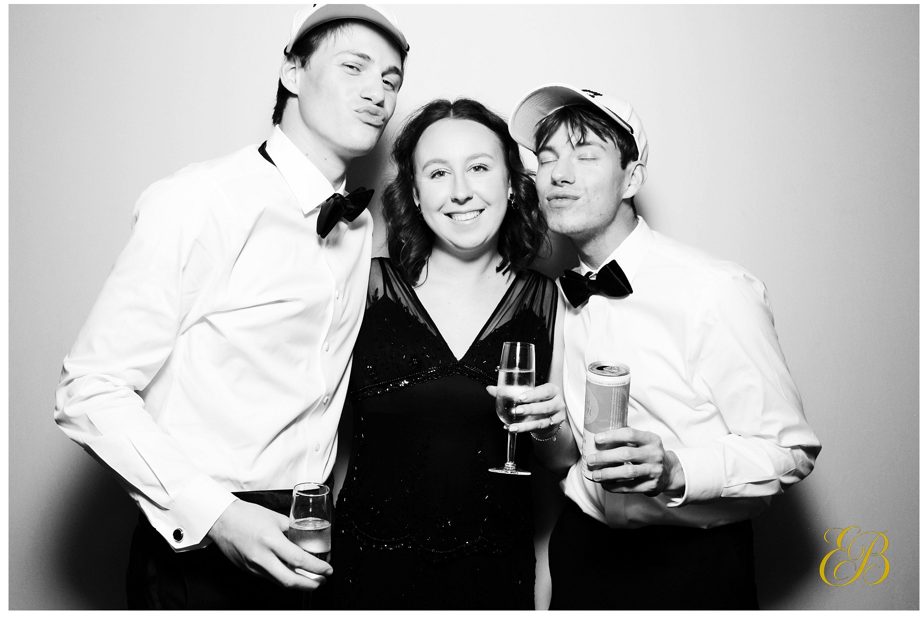 Emily & Brenden Wedding | View more photos from the event at gallery.photoboothcincy.com/u/PhotoBoothCincy/Emily-Brenden-Wedding