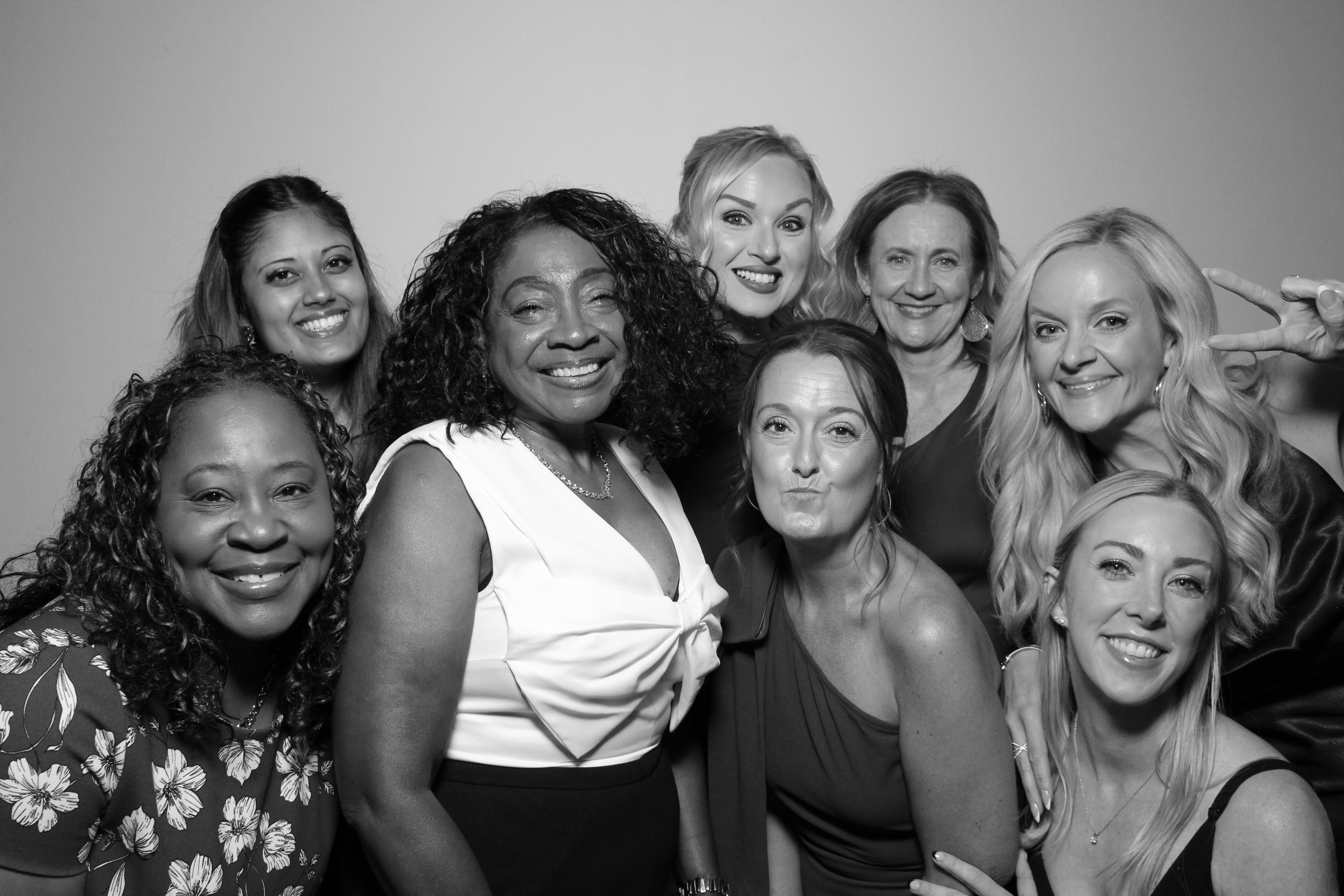 Emily & Brenden Wedding | View more photos from the event at gallery.photoboothcincy.com/u/PhotoBoothCincy/Emily-Brenden-Wedding