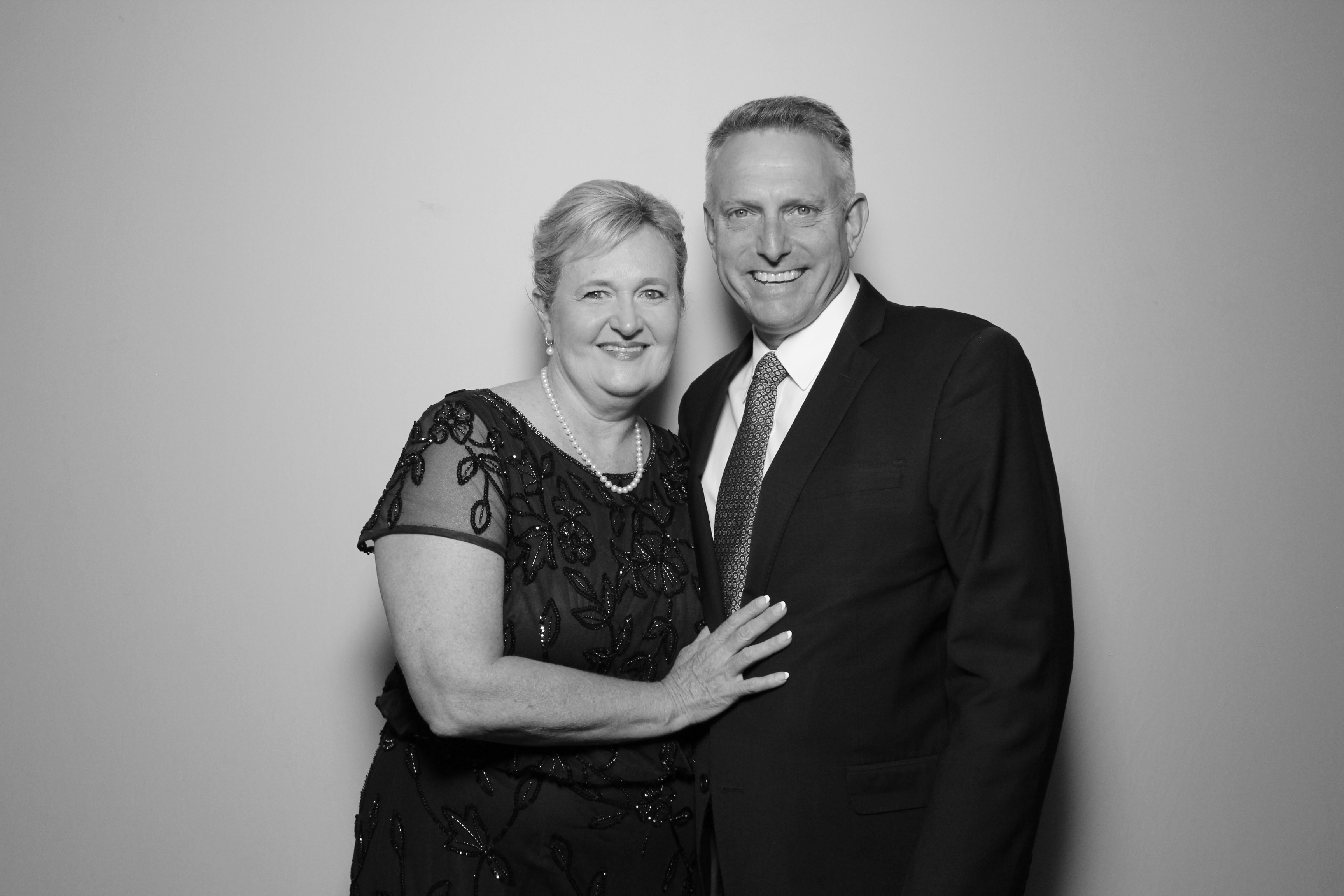 Emily & Brenden Wedding | View more photos from the event at gallery.photoboothcincy.com/u/PhotoBoothCincy/Emily-Brenden-Wedding