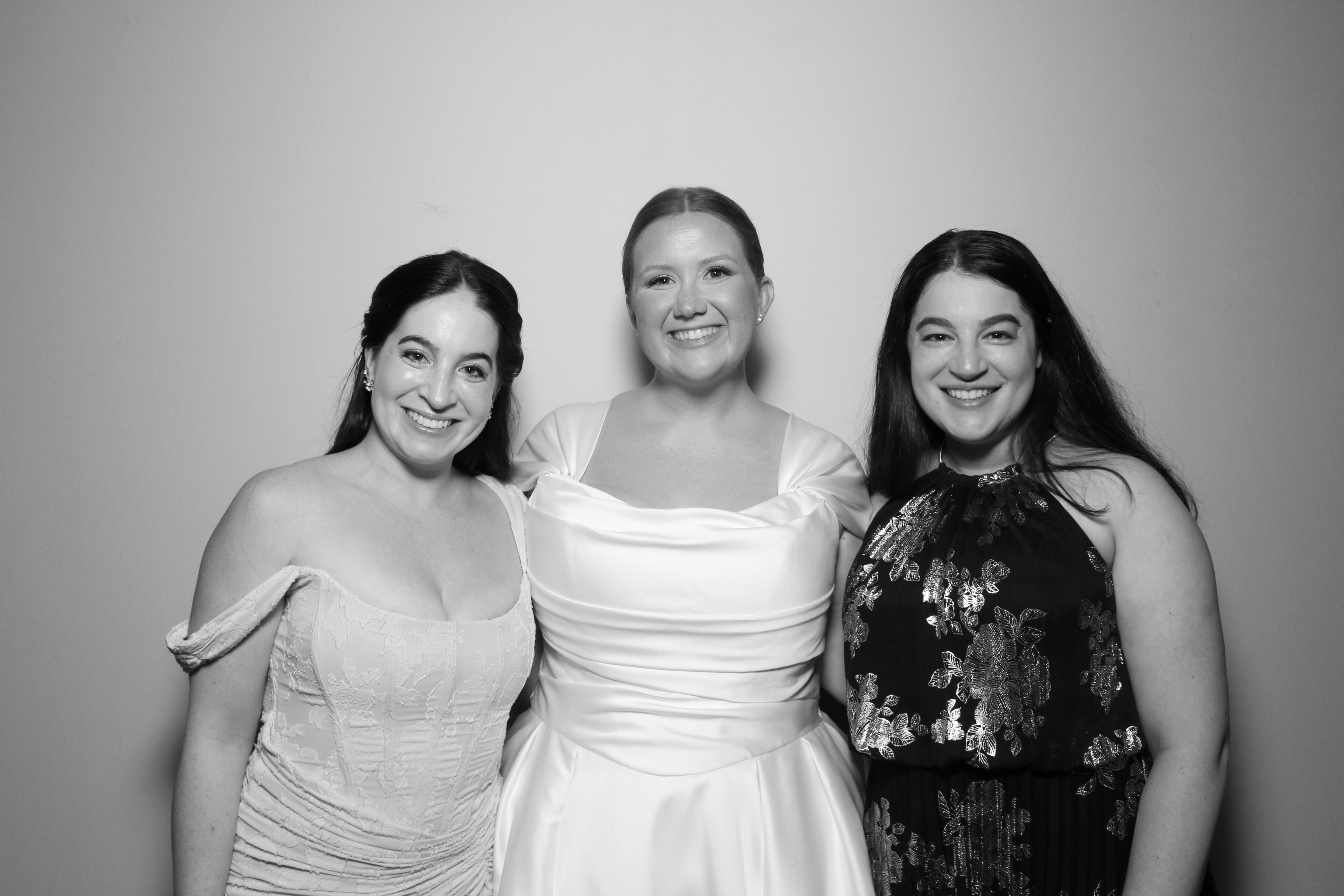 Emily & Brenden Wedding | View more photos from the event at gallery.photoboothcincy.com/u/PhotoBoothCincy/Emily-Brenden-Wedding