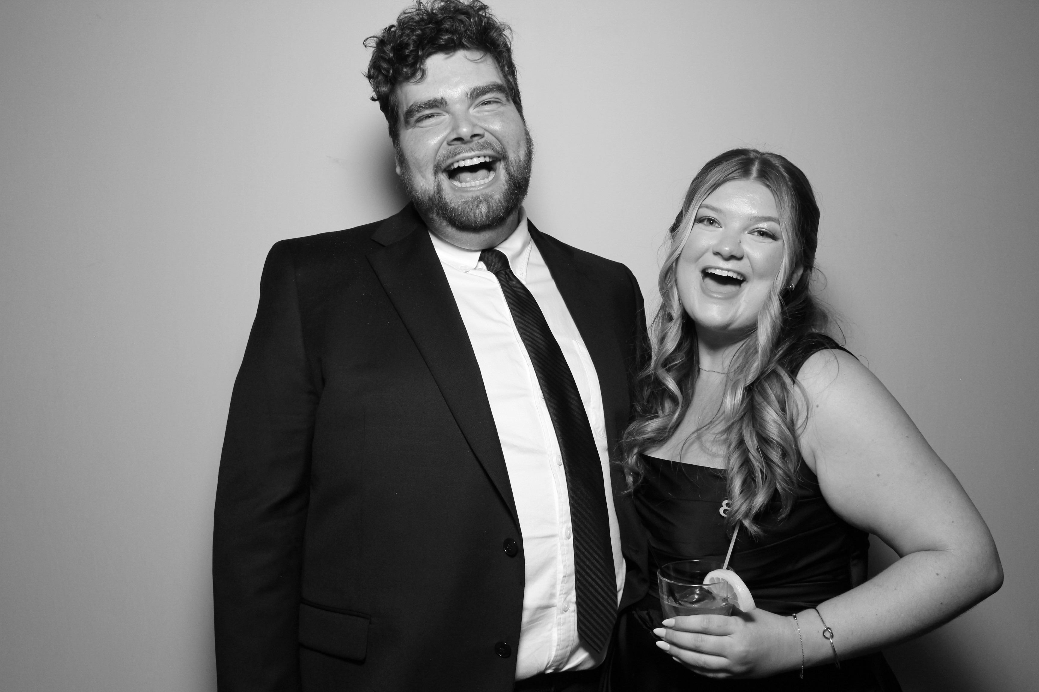 Emily & Brenden Wedding | View more photos from the event at gallery.photoboothcincy.com/u/PhotoBoothCincy/Emily-Brenden-Wedding