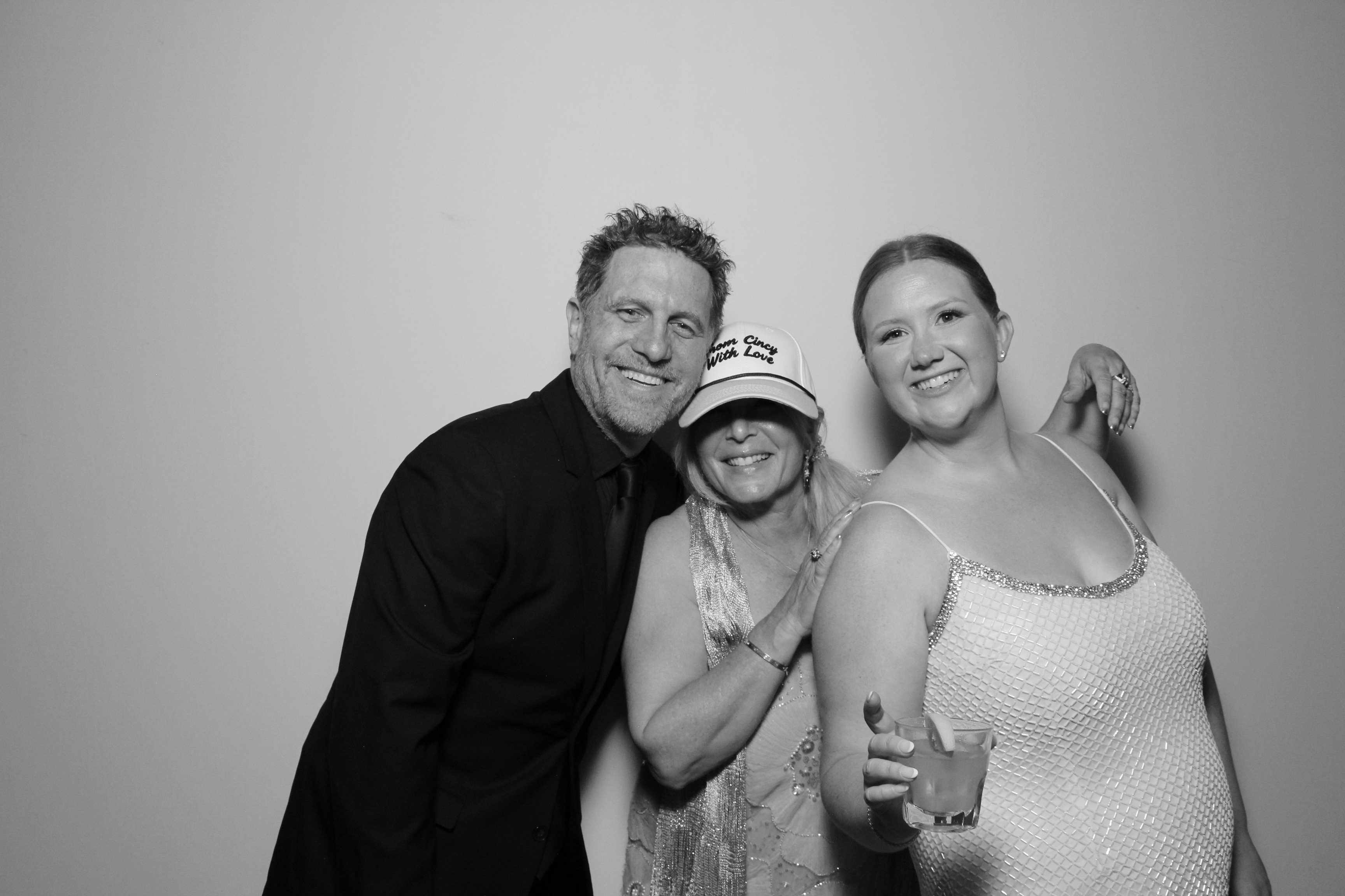 Emily & Brenden Wedding | View more photos from the event at gallery.photoboothcincy.com/u/PhotoBoothCincy/Emily-Brenden-Wedding