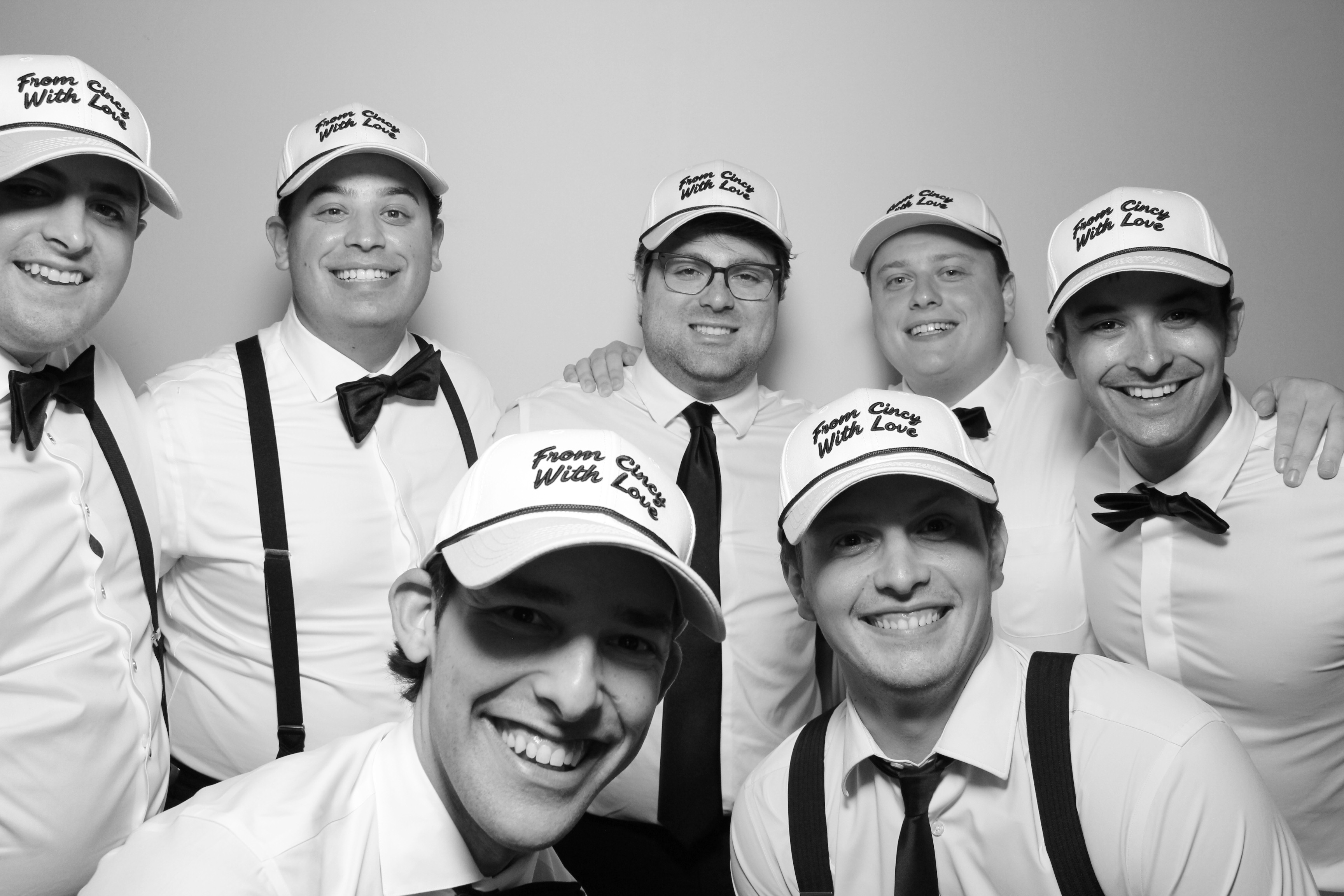 Emily & Brenden Wedding | View more photos from the event at gallery.photoboothcincy.com/u/PhotoBoothCincy/Emily-Brenden-Wedding