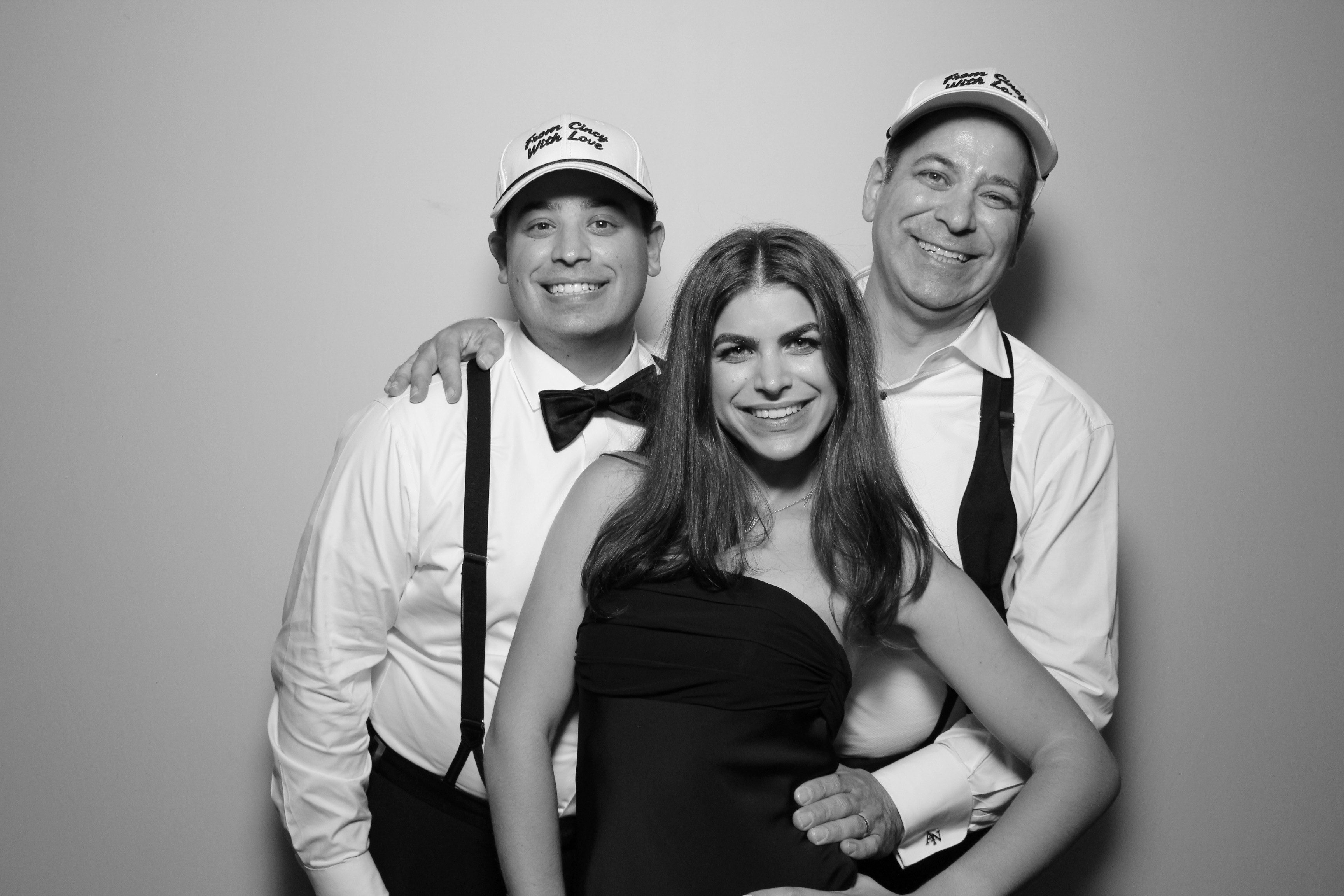 Emily & Brenden Wedding | View more photos from the event at gallery.photoboothcincy.com/u/PhotoBoothCincy/Emily-Brenden-Wedding