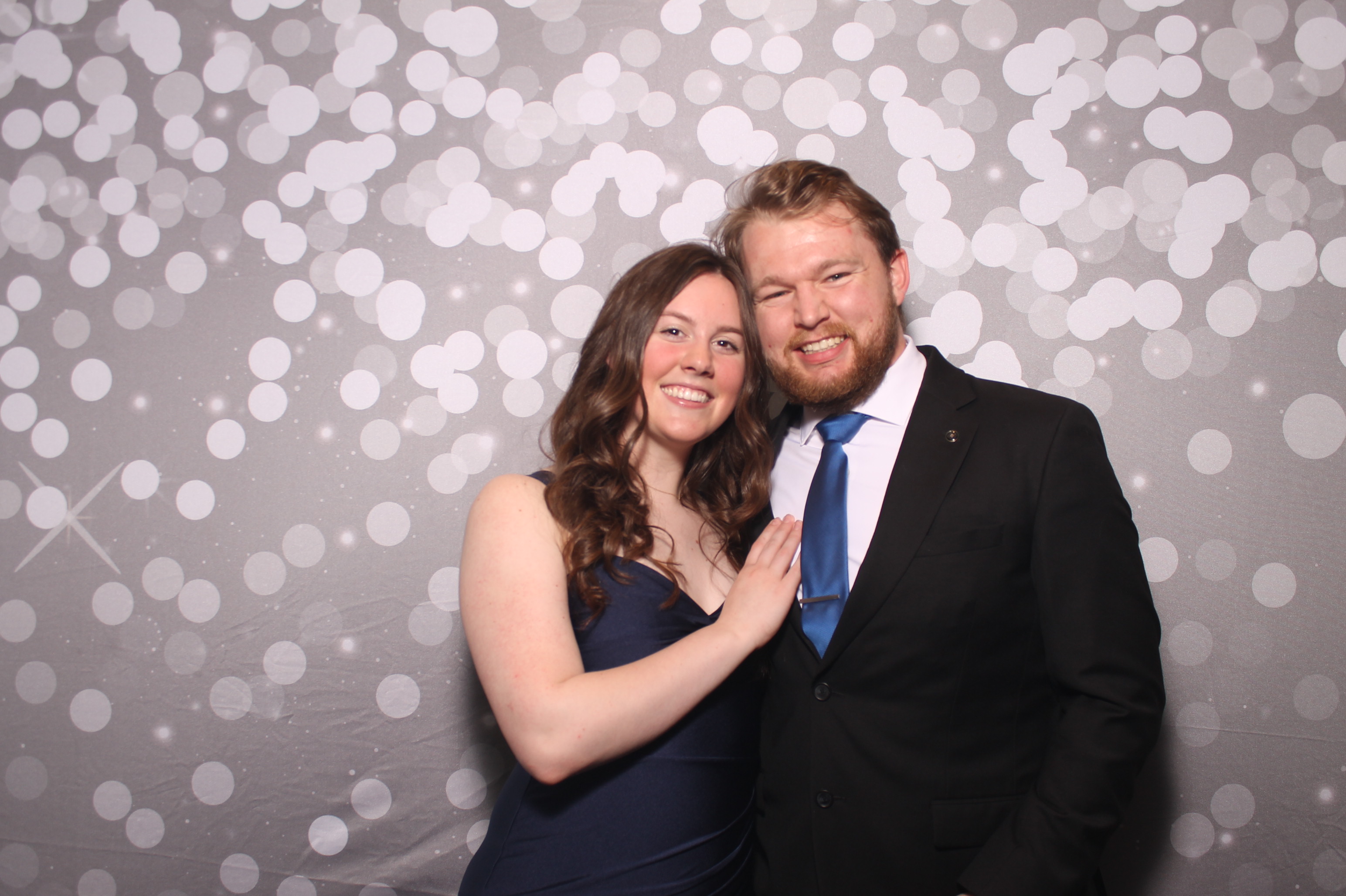 Emily & Logan Reception | View more photos from the event at gallery.photoboothcincy.com/u/PhotoBoothCincy/Emily-Logan-Reception