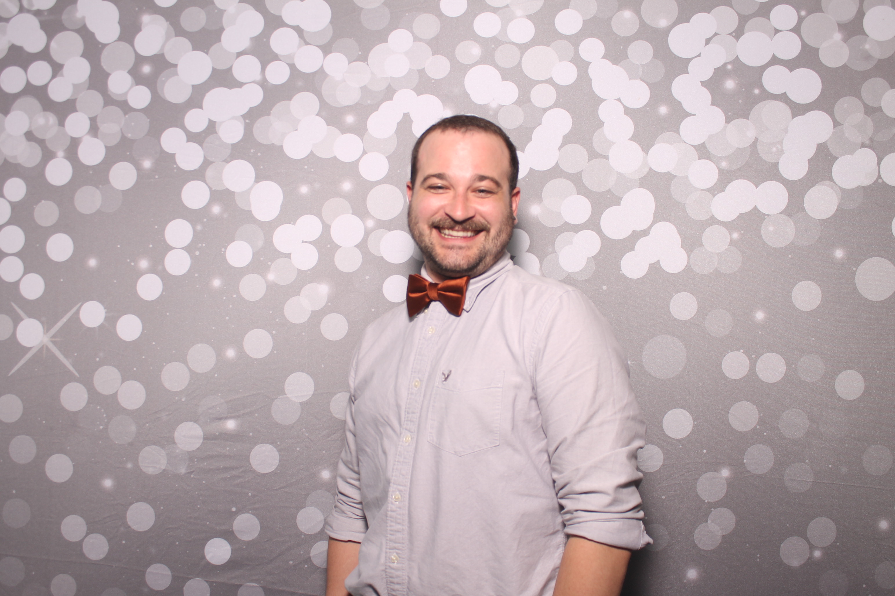 Emily & Logan Reception | View more photos from the event at gallery.photoboothcincy.com/u/PhotoBoothCincy/Emily-Logan-Reception