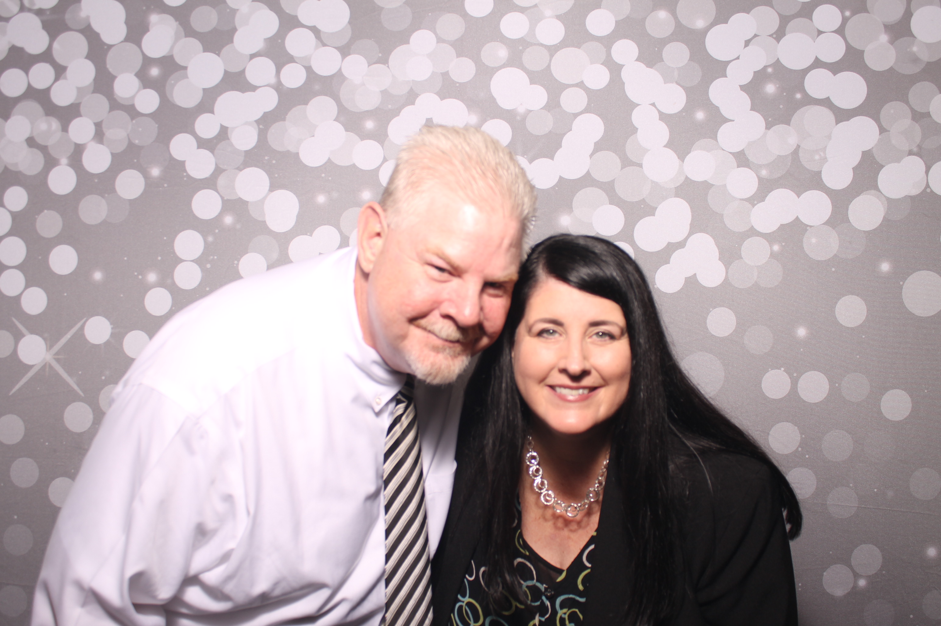 Emily & Logan Reception | View more photos from the event at gallery.photoboothcincy.com/u/PhotoBoothCincy/Emily-Logan-Reception