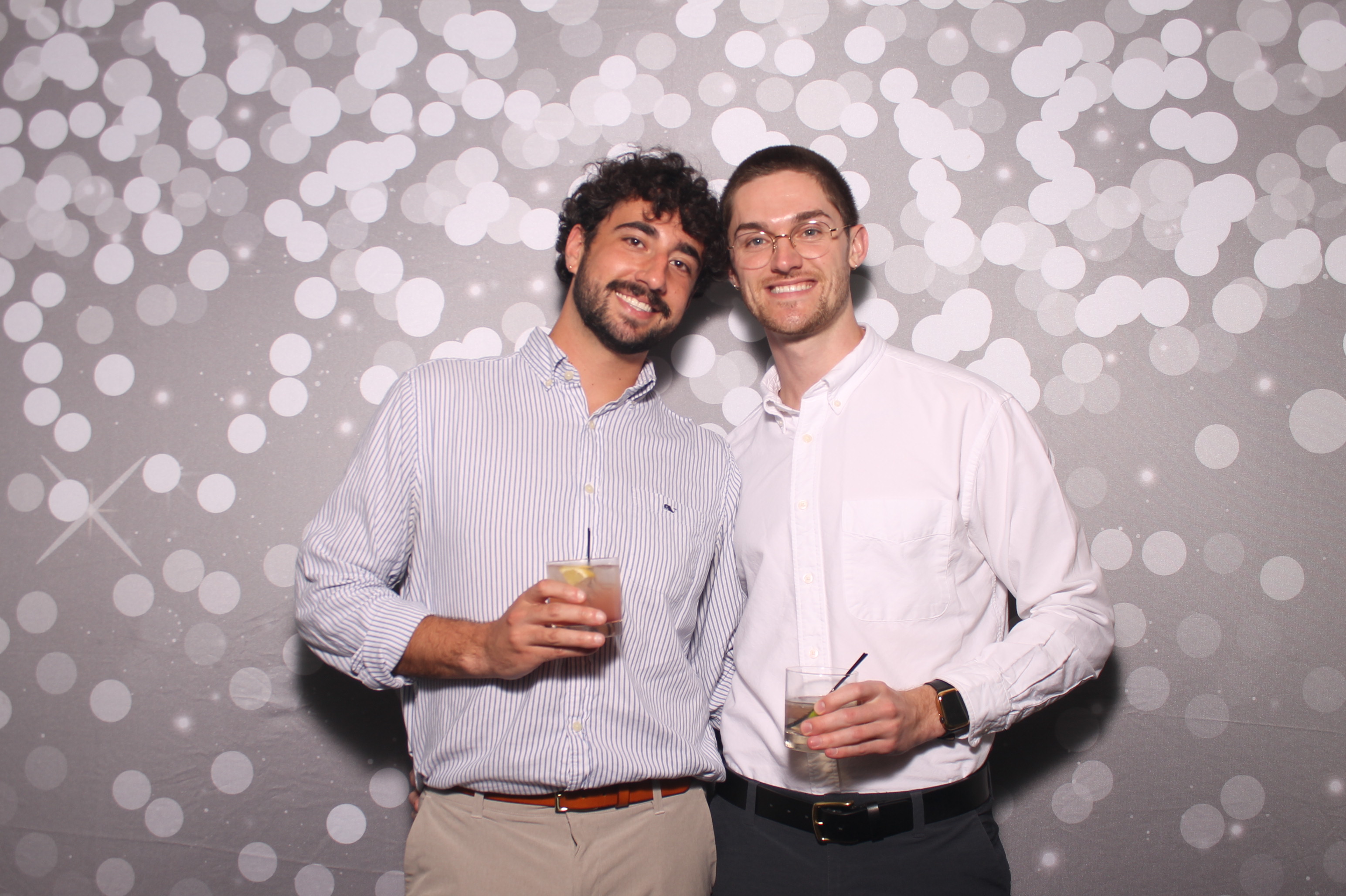 Emily & Logan Reception | View more photos from the event at gallery.photoboothcincy.com/u/PhotoBoothCincy/Emily-Logan-Reception