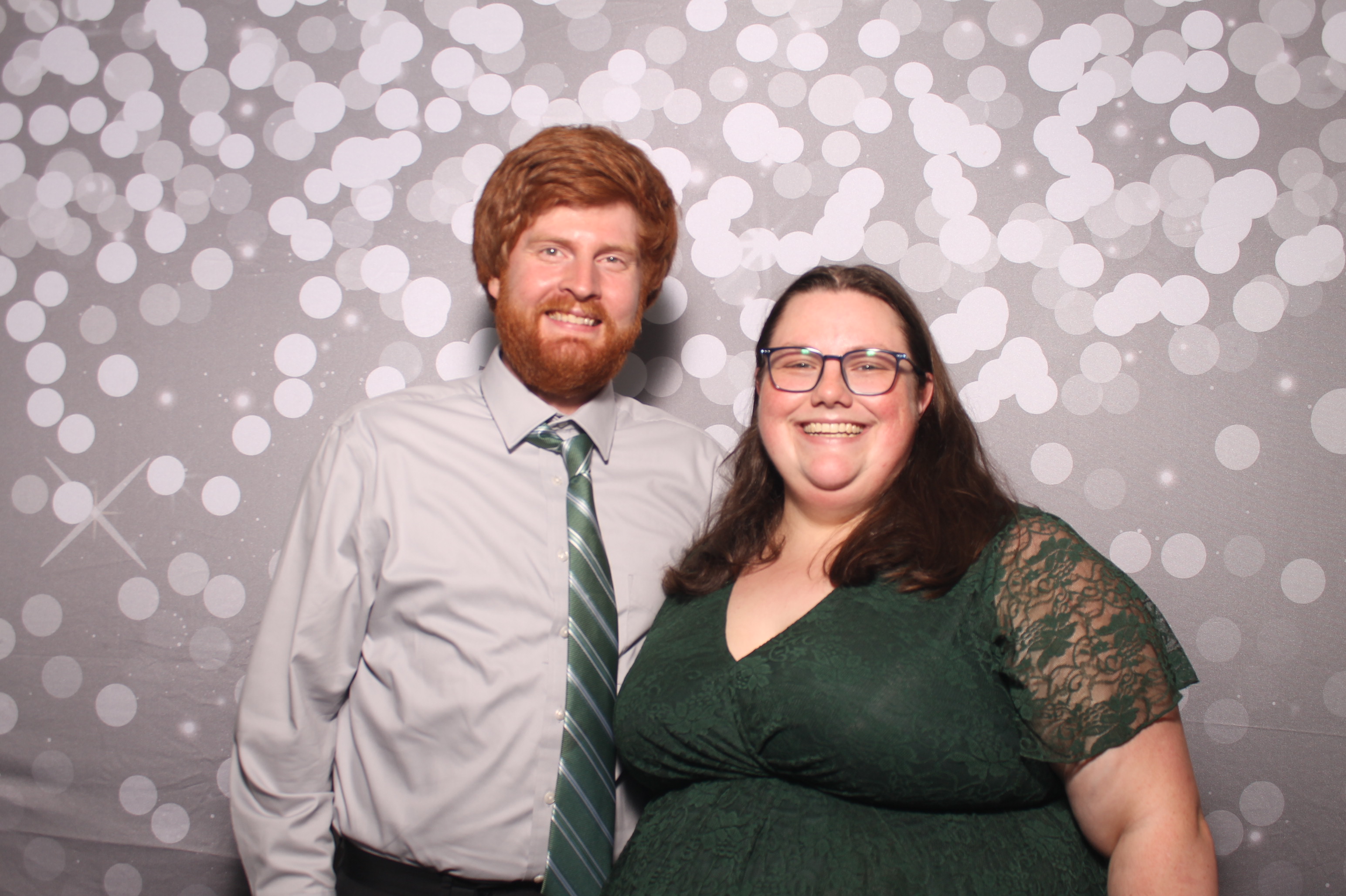 Emily & Logan Reception | View more photos from the event at gallery.photoboothcincy.com/u/PhotoBoothCincy/Emily-Logan-Reception