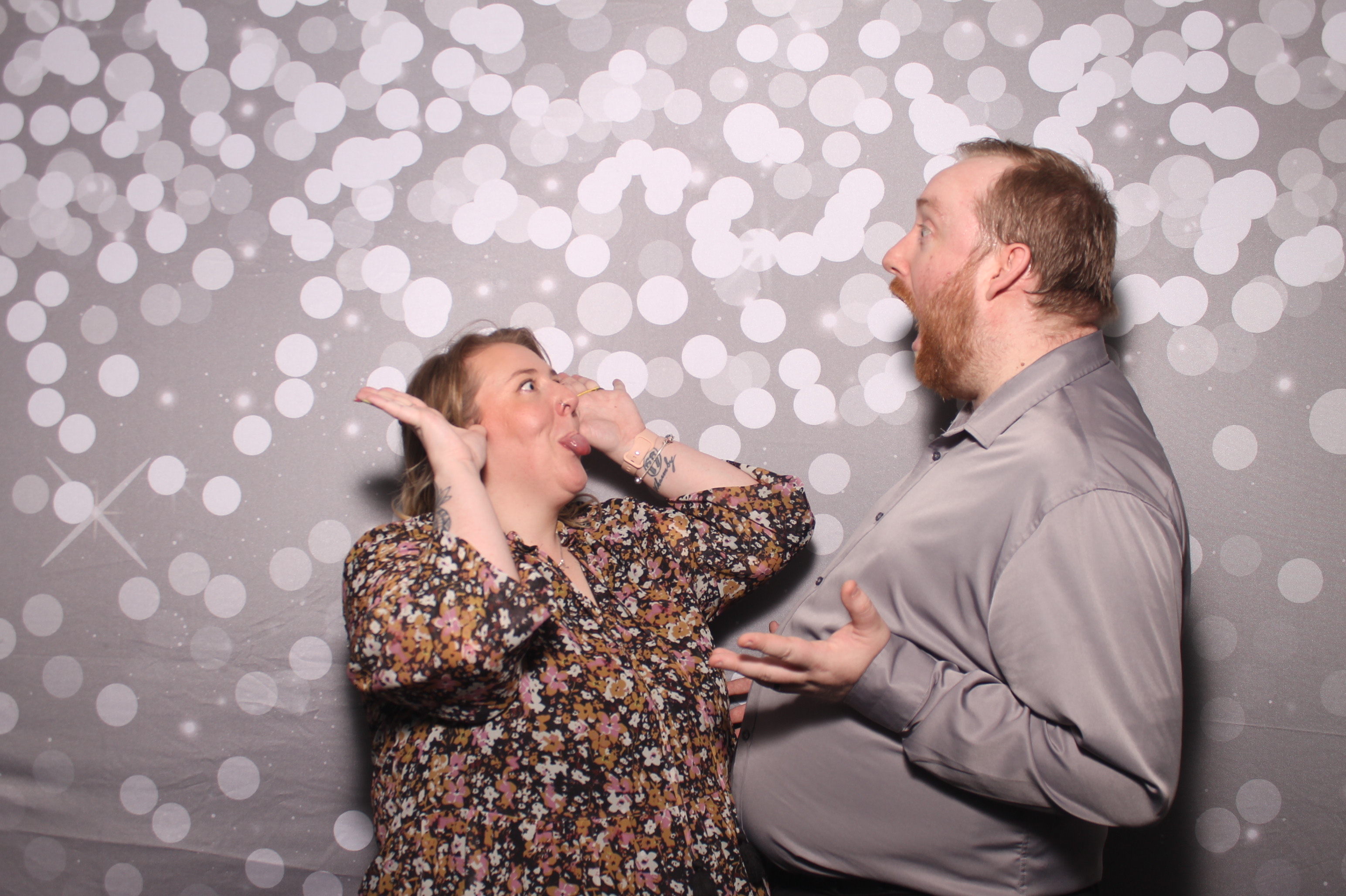 Emily & Logan Reception | View more photos from the event at gallery.photoboothcincy.com/u/PhotoBoothCincy/Emily-Logan-Reception