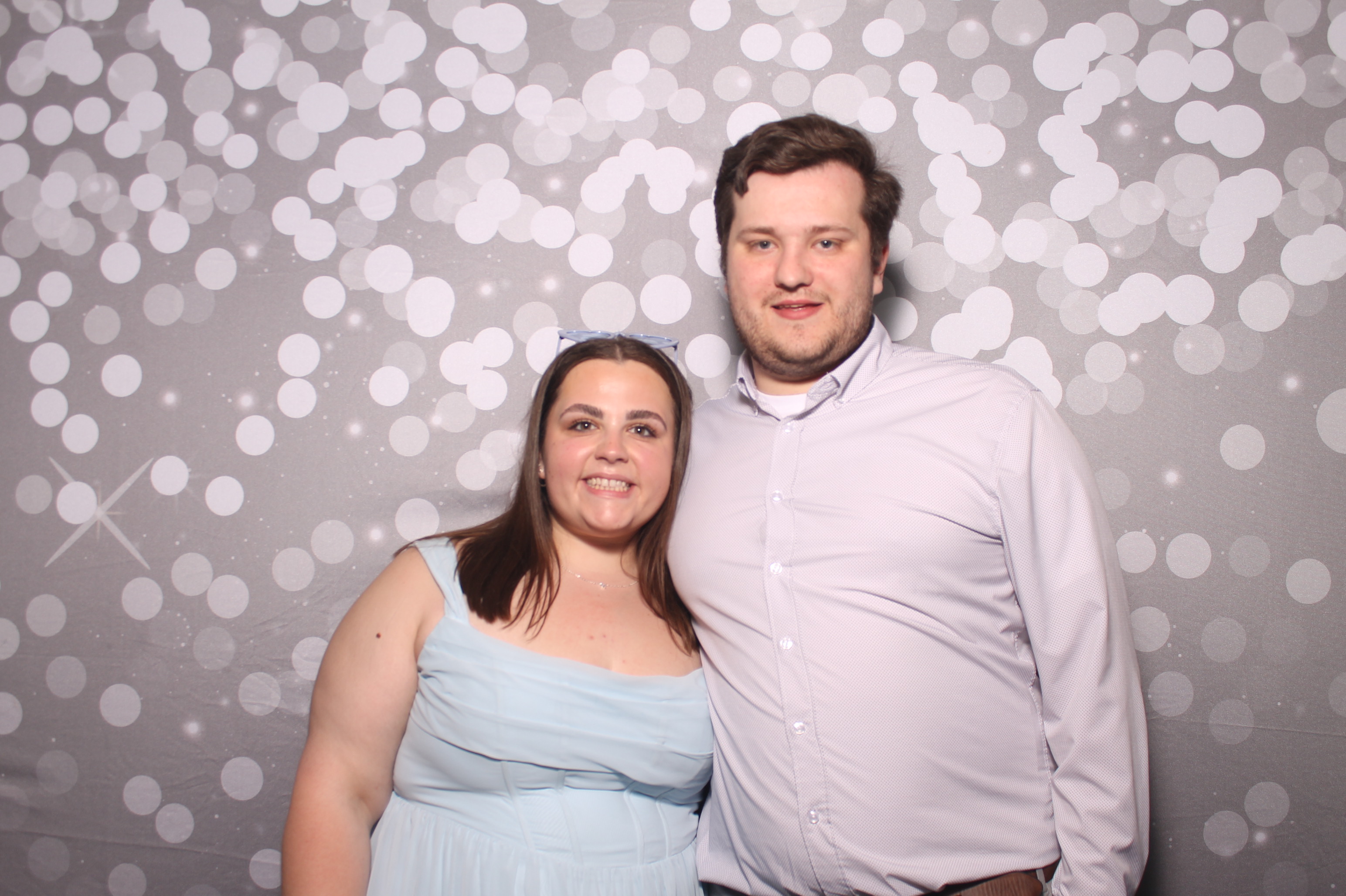 Emily & Logan Reception | View more photos from the event at gallery.photoboothcincy.com/u/PhotoBoothCincy/Emily-Logan-Reception