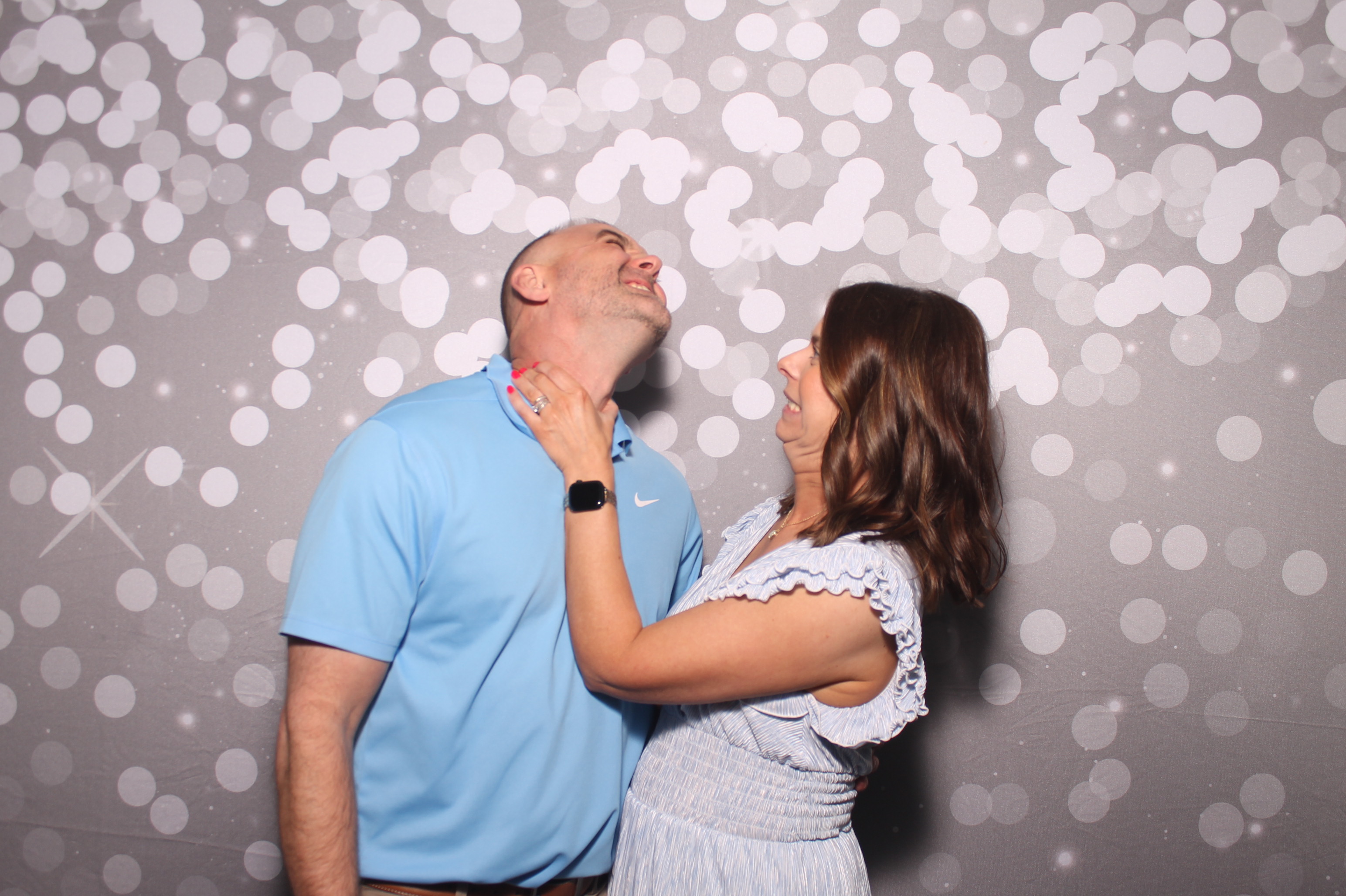 Emily & Logan Reception | View more photos from the event at gallery.photoboothcincy.com/u/PhotoBoothCincy/Emily-Logan-Reception