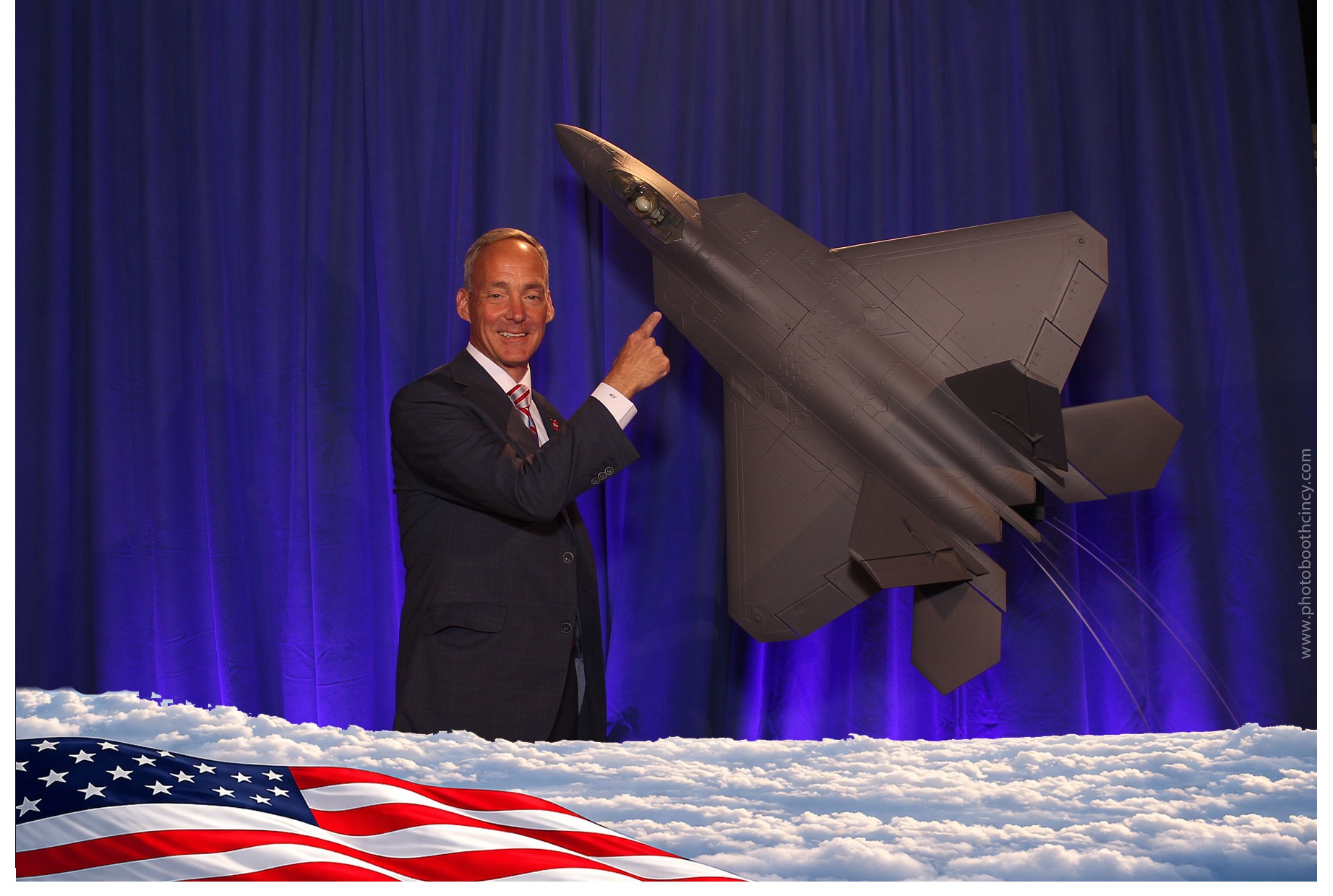 F-22 20 Year Celebration!! | View more photos from the event at gallery.photoboothcincy.com/u/PhotoBoothCincy/F-22-20-Year-Celebration
