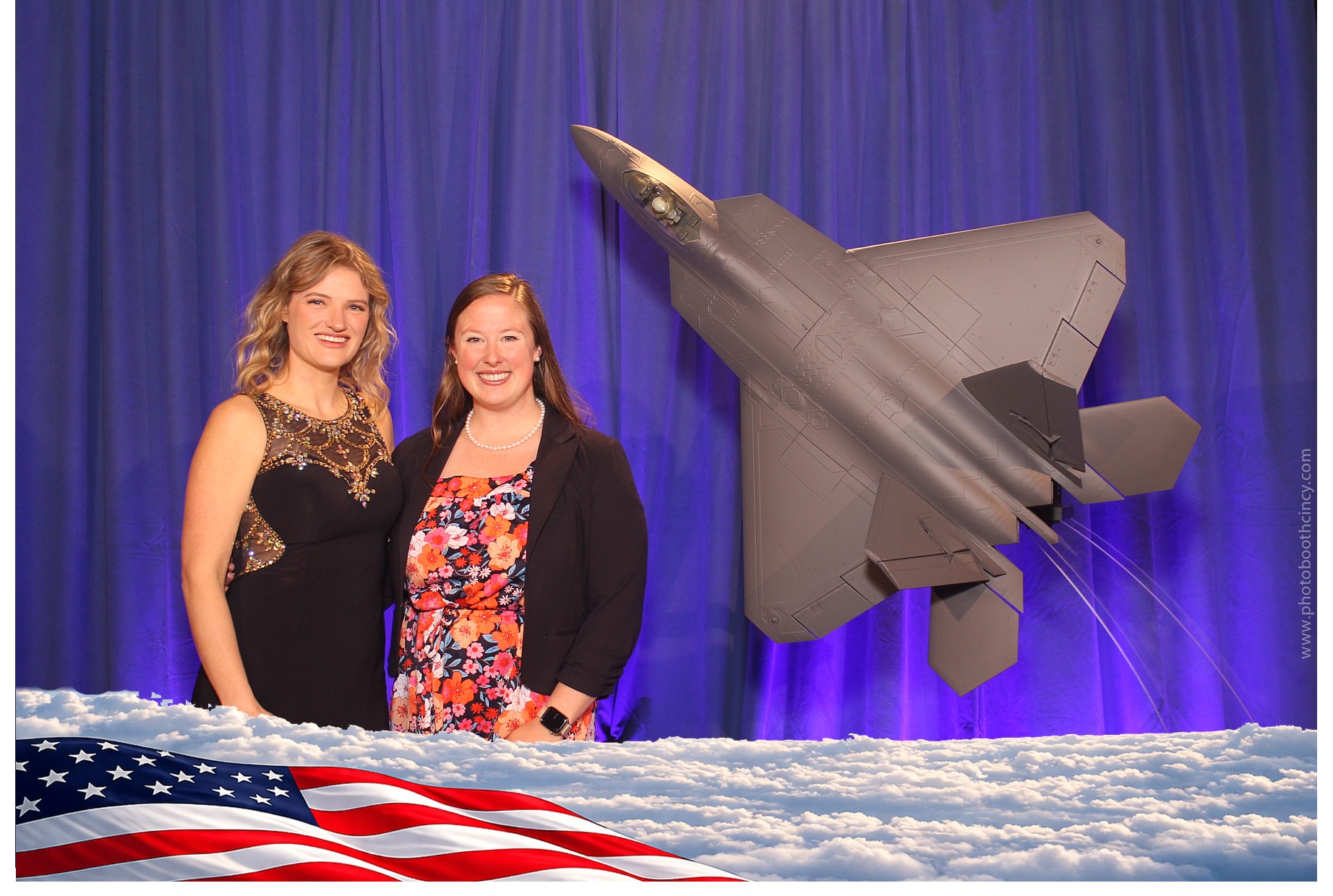 F-22 20 Year Celebration!! | View more photos from the event at gallery.photoboothcincy.com/u/PhotoBoothCincy/F-22-20-Year-Celebration