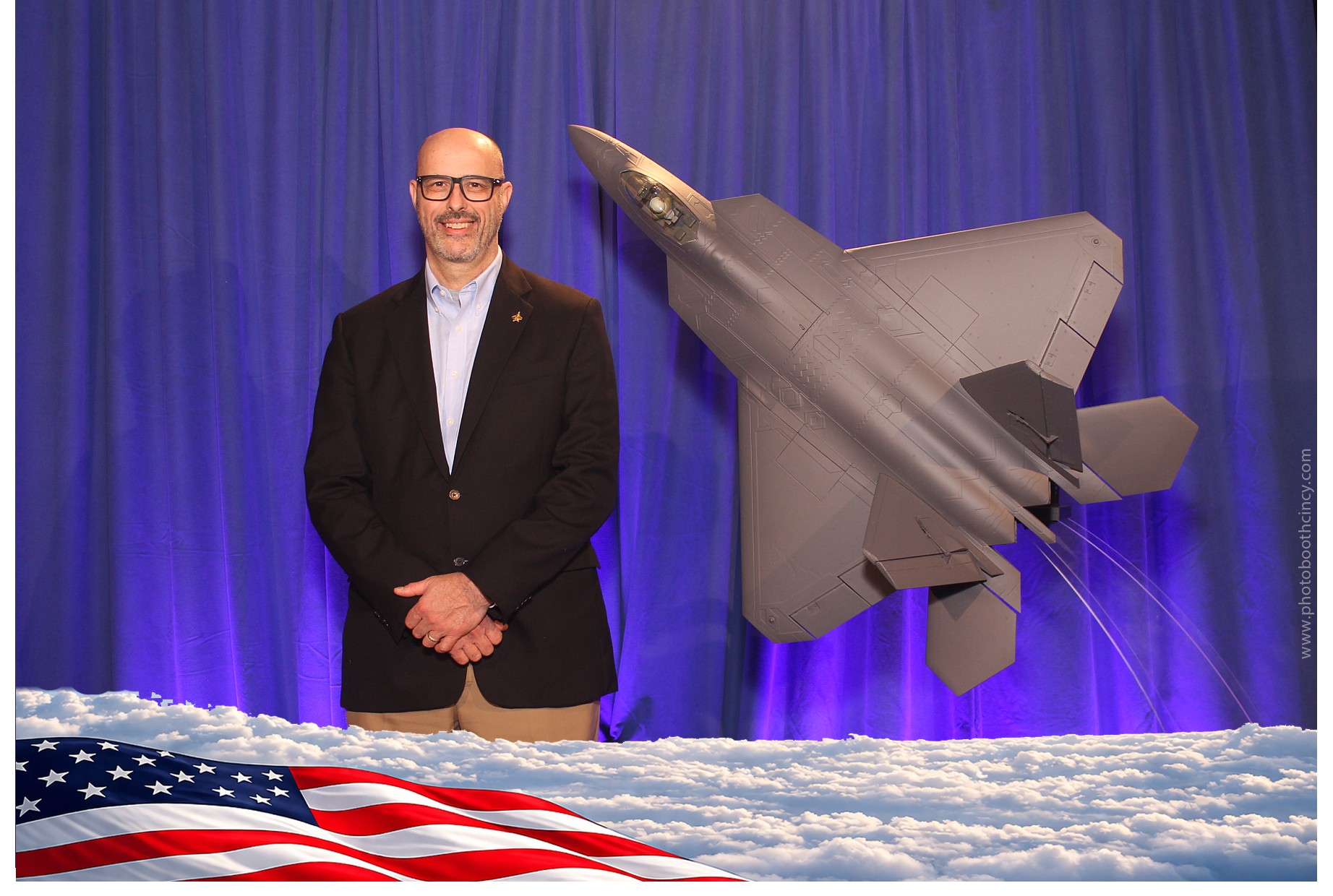 F-22 20 Year Celebration!! | View more photos from the event at gallery.photoboothcincy.com/u/PhotoBoothCincy/F-22-20-Year-Celebration