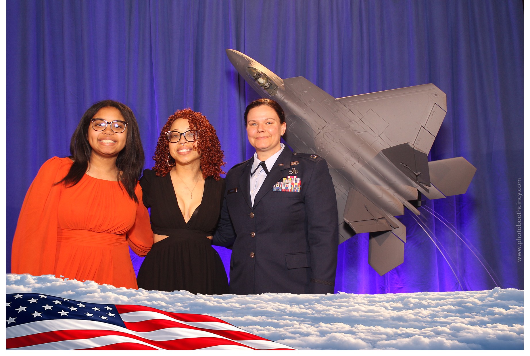 F-22 20 Year Celebration!! | View more photos from the event at gallery.photoboothcincy.com/u/PhotoBoothCincy/F-22-20-Year-Celebration