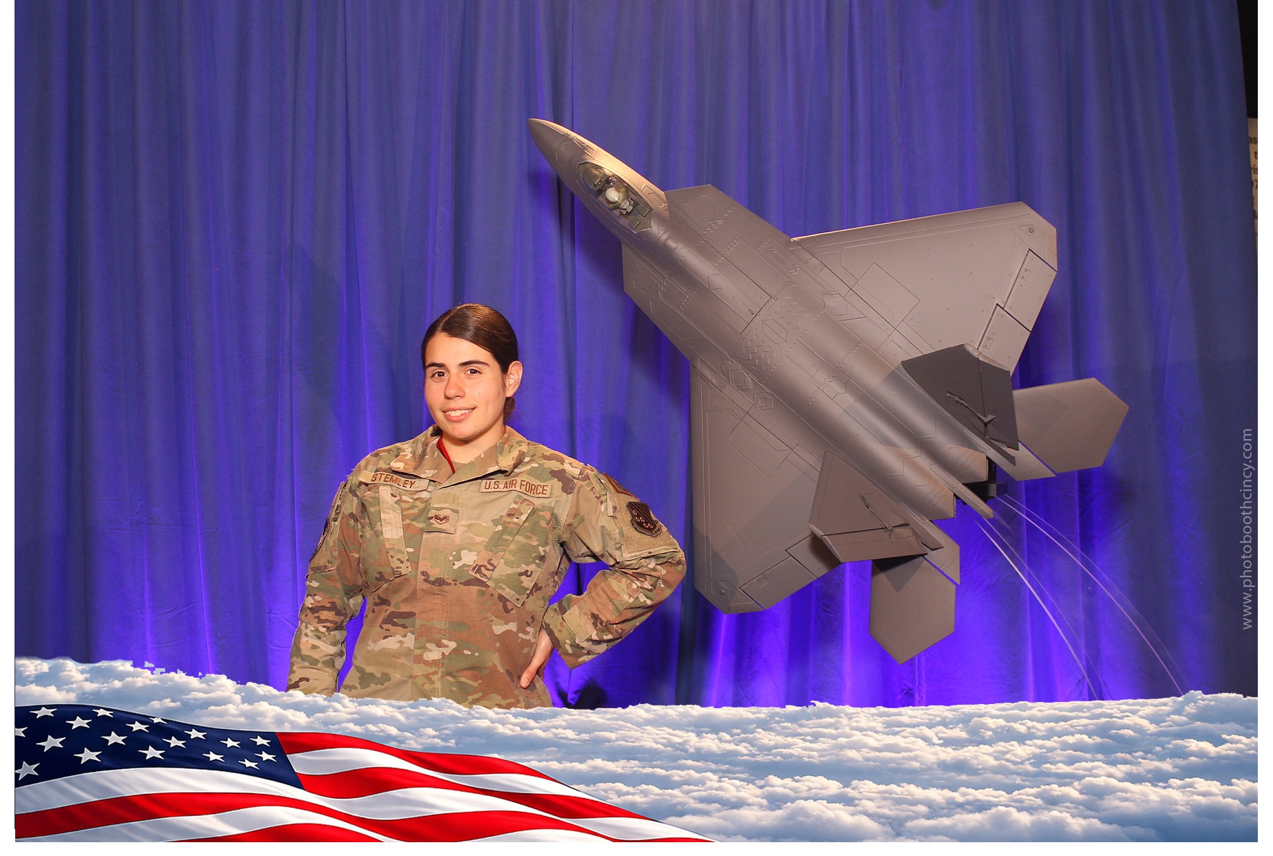 F-22 20 Year Celebration!! | View more photos from the event at gallery.photoboothcincy.com/u/PhotoBoothCincy/F-22-20-Year-Celebration