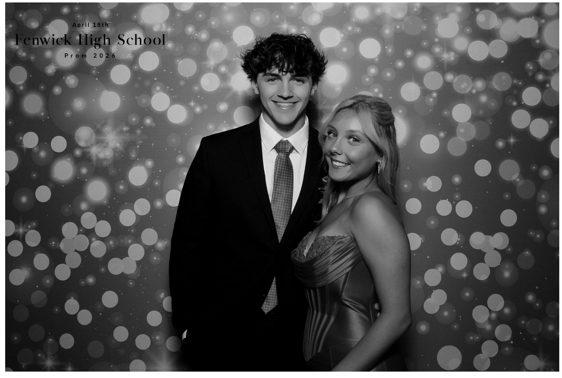 FHS Prom | View more photos from the event at gallery.photoboothcincy.com/u/PhotoBoothCincy/FHS-Prom