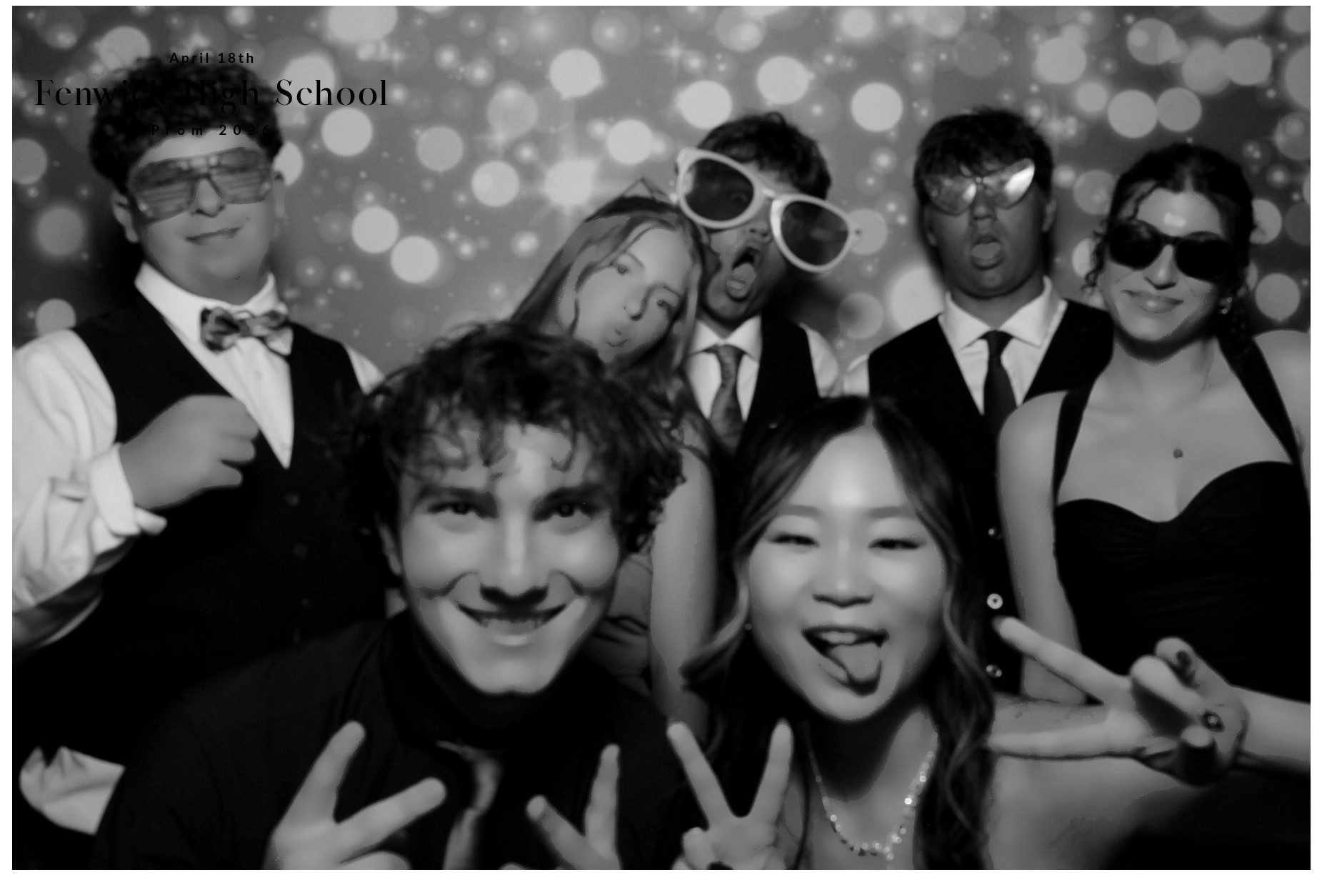 FHS Prom | View more photos from the event at gallery.photoboothcincy.com/u/PhotoBoothCincy/FHS-Prom