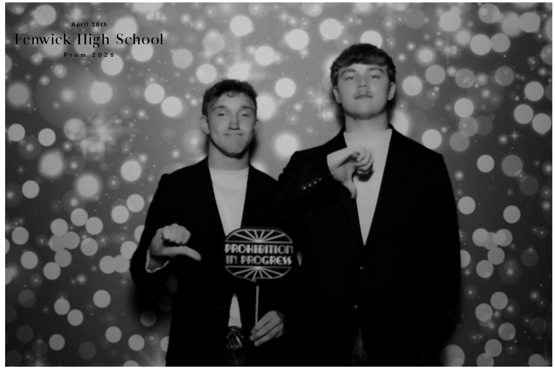 FHS Prom | View more photos from the event at gallery.photoboothcincy.com/u/PhotoBoothCincy/FHS-Prom