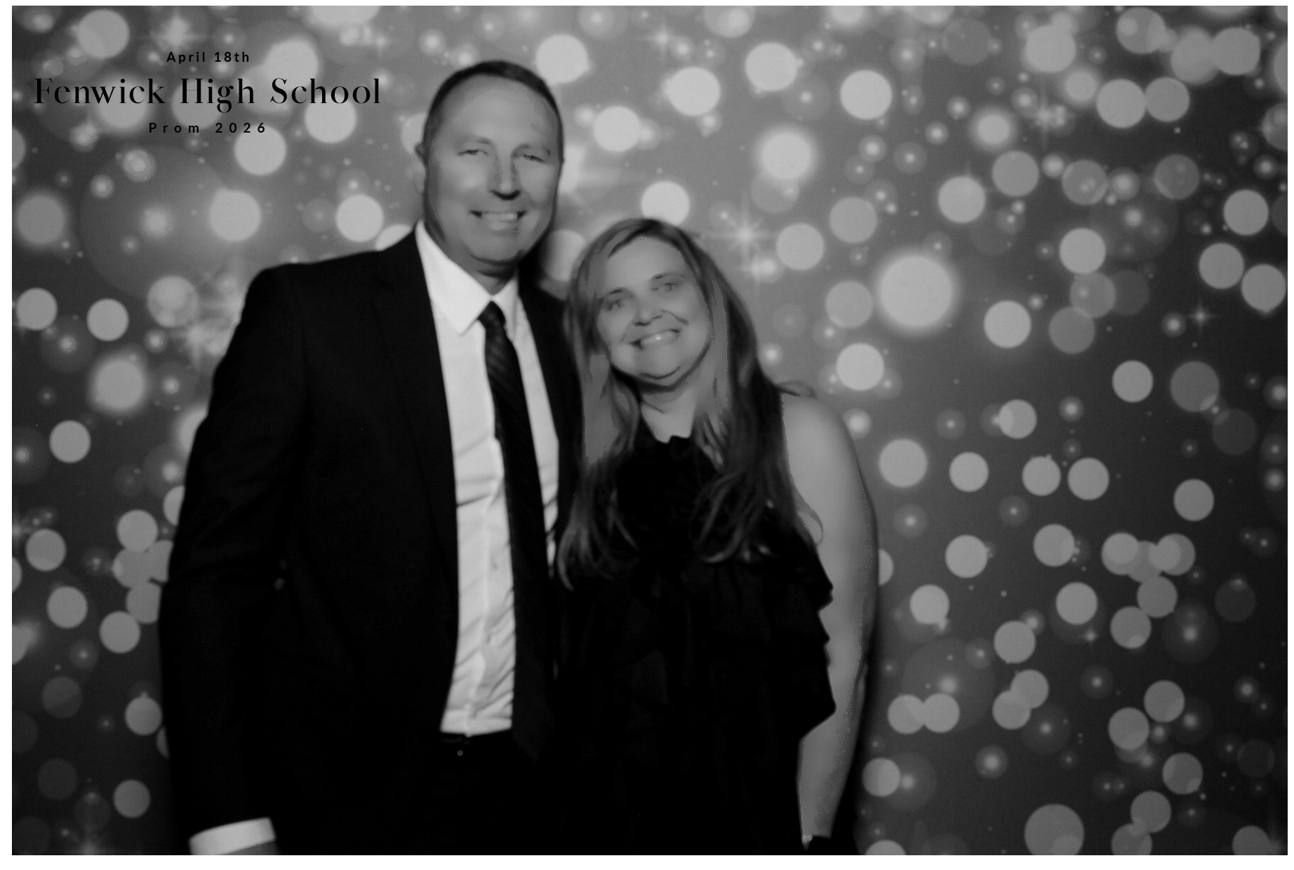 FHS Prom | View more photos from the event at gallery.photoboothcincy.com/u/PhotoBoothCincy/FHS-Prom