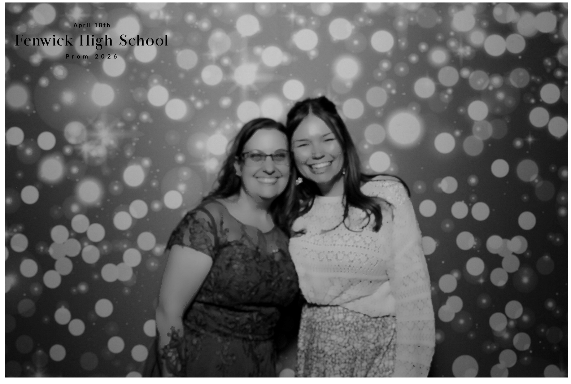 FHS Prom | View more photos from the event at gallery.photoboothcincy.com/u/PhotoBoothCincy/FHS-Prom