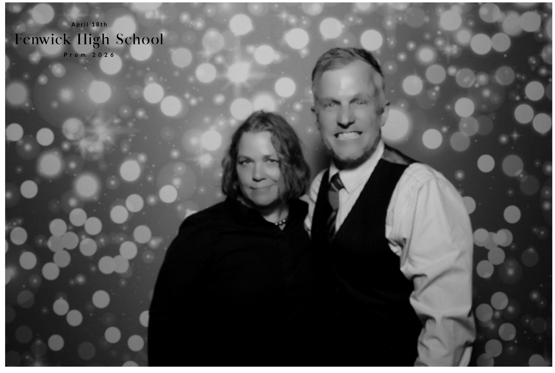 FHS Prom | View more photos from the event at gallery.photoboothcincy.com/u/PhotoBoothCincy/FHS-Prom