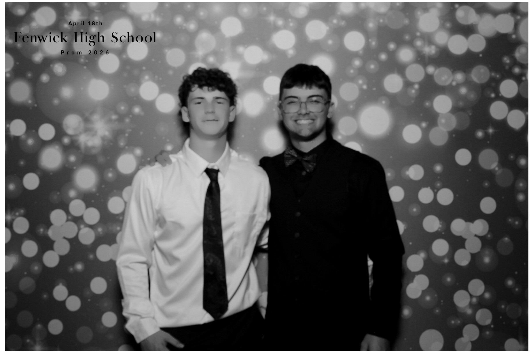 FHS Prom | View more photos from the event at gallery.photoboothcincy.com/u/PhotoBoothCincy/FHS-Prom