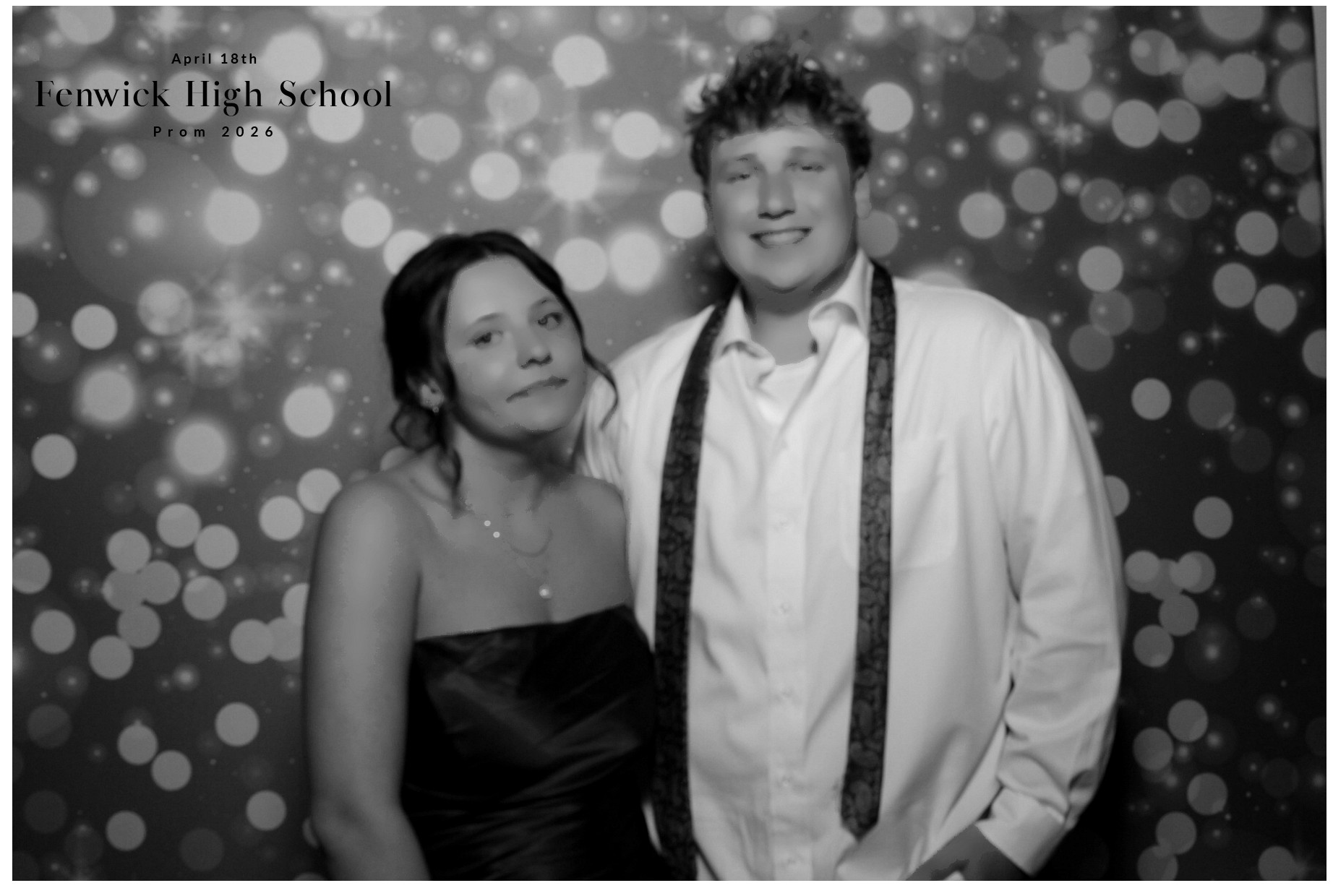 FHS Prom | View more photos from the event at gallery.photoboothcincy.com/u/PhotoBoothCincy/FHS-Prom