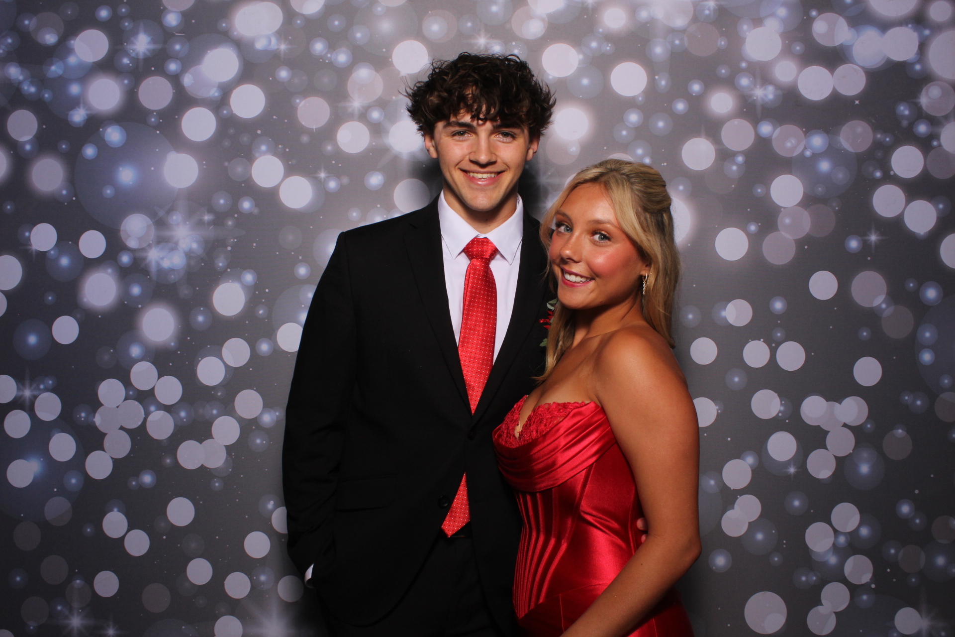 FHS Prom | View more photos from the event at gallery.photoboothcincy.com/u/PhotoBoothCincy/FHS-Prom