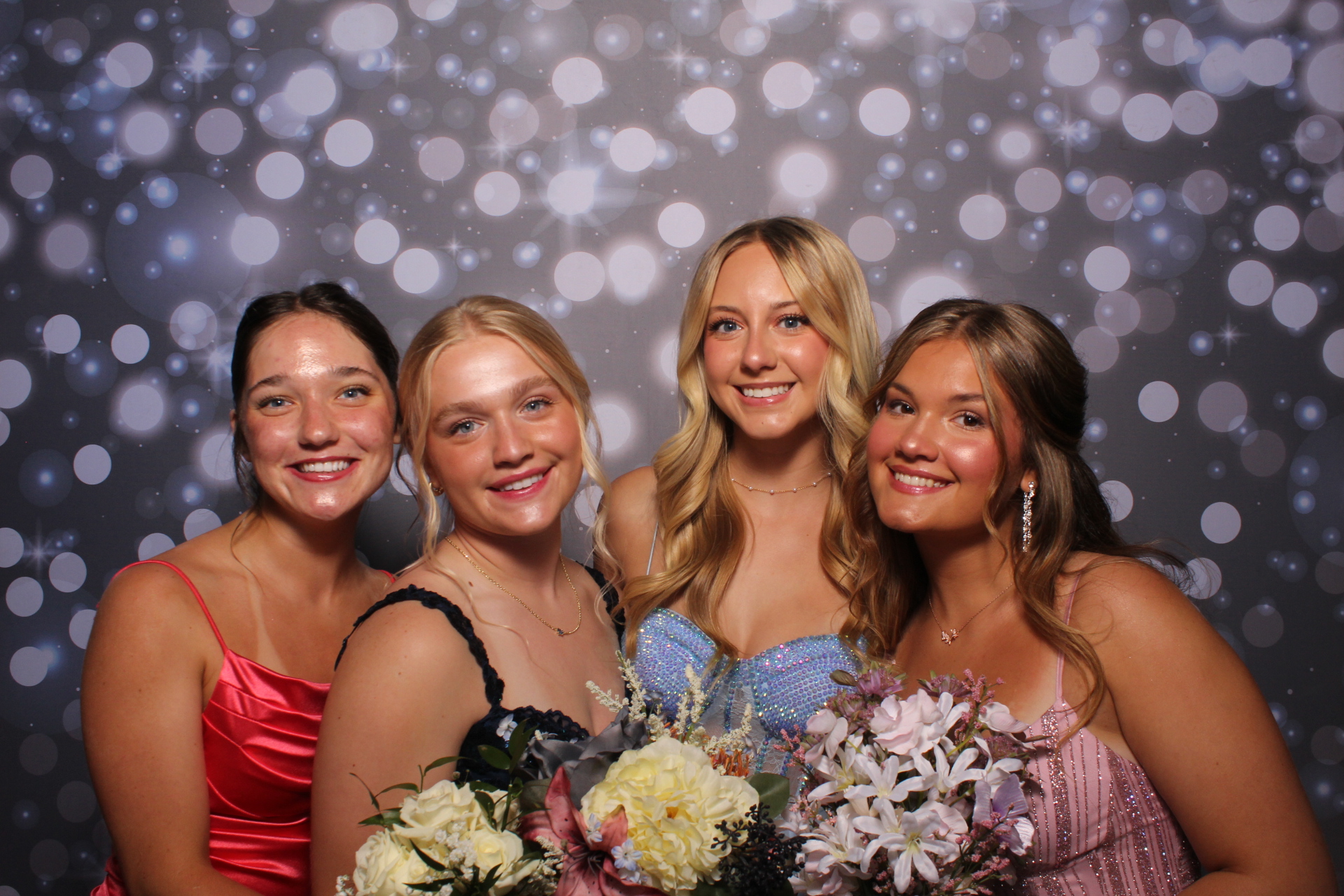 FHS Prom | View more photos from the event at gallery.photoboothcincy.com/u/PhotoBoothCincy/FHS-Prom