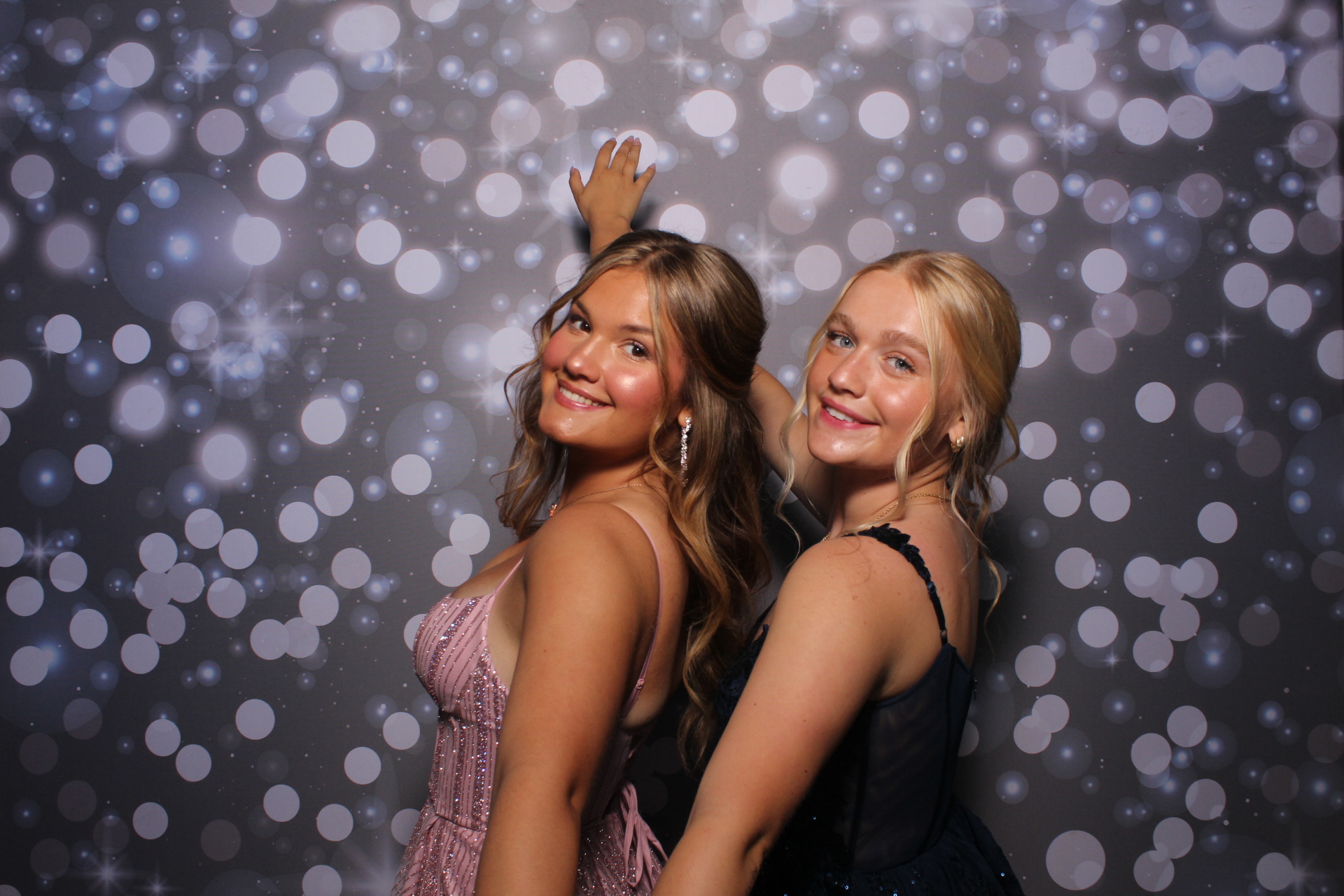 FHS Prom | View more photos from the event at gallery.photoboothcincy.com/u/PhotoBoothCincy/FHS-Prom