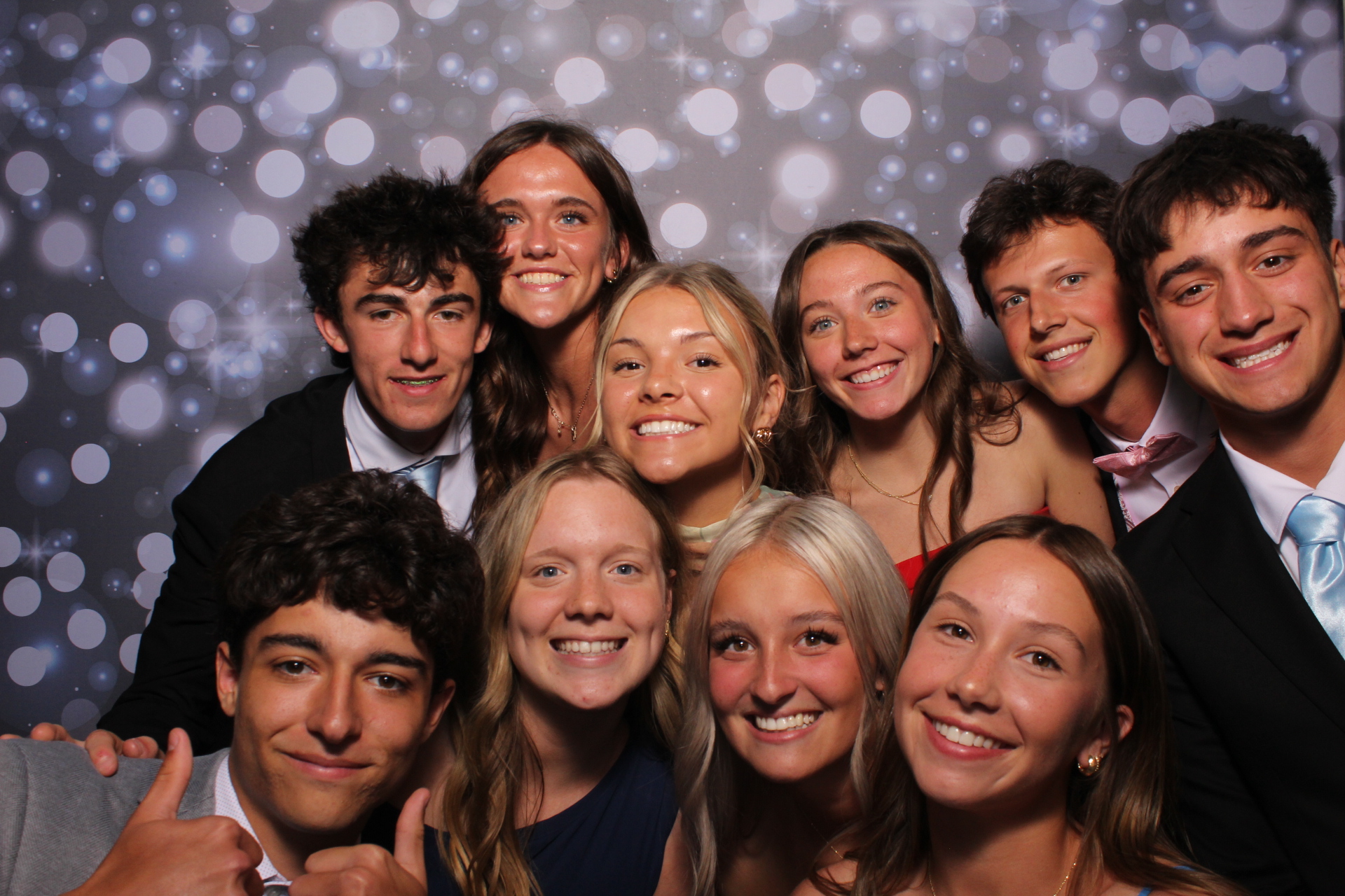 FHS Prom | View more photos from the event at gallery.photoboothcincy.com/u/PhotoBoothCincy/FHS-Prom