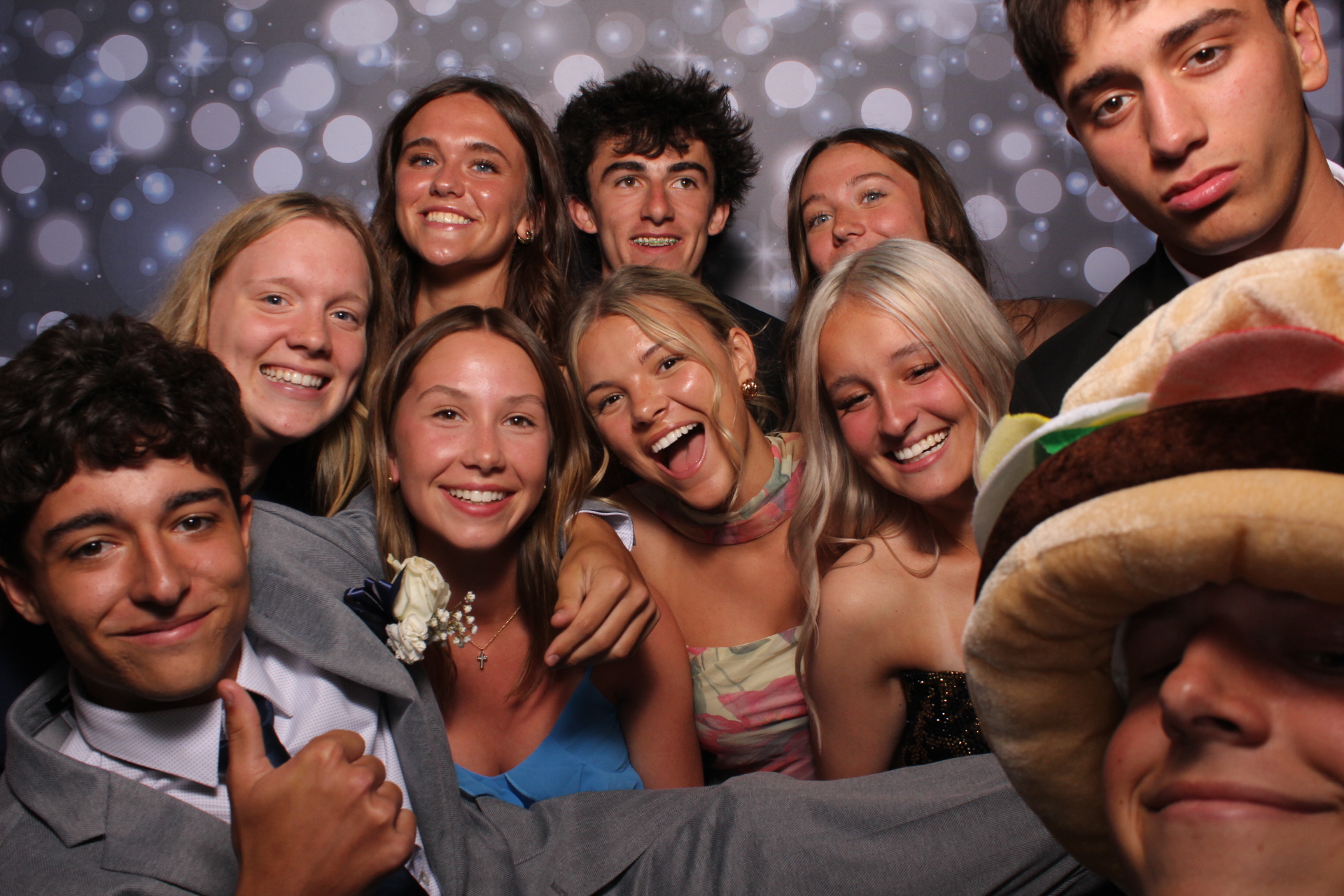 FHS Prom | View more photos from the event at gallery.photoboothcincy.com/u/PhotoBoothCincy/FHS-Prom