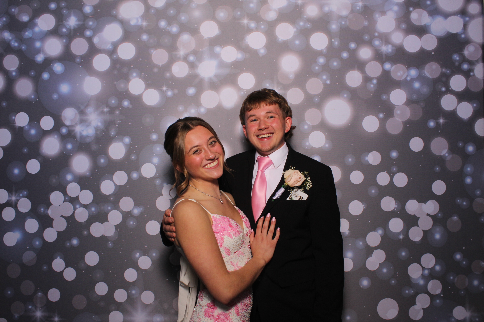 FHS Prom | View more photos from the event at gallery.photoboothcincy.com/u/PhotoBoothCincy/FHS-Prom