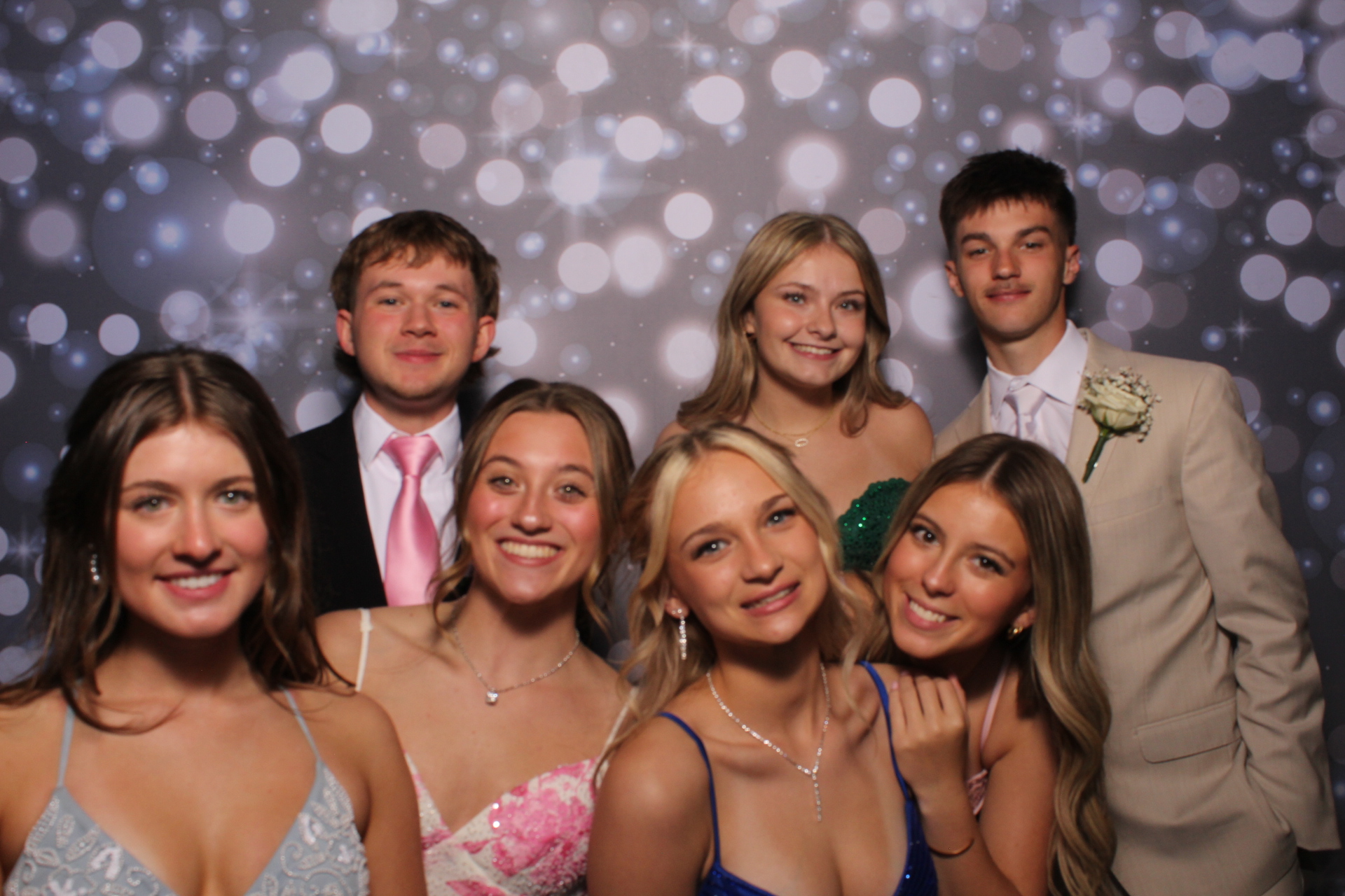 FHS Prom | View more photos from the event at gallery.photoboothcincy.com/u/PhotoBoothCincy/FHS-Prom
