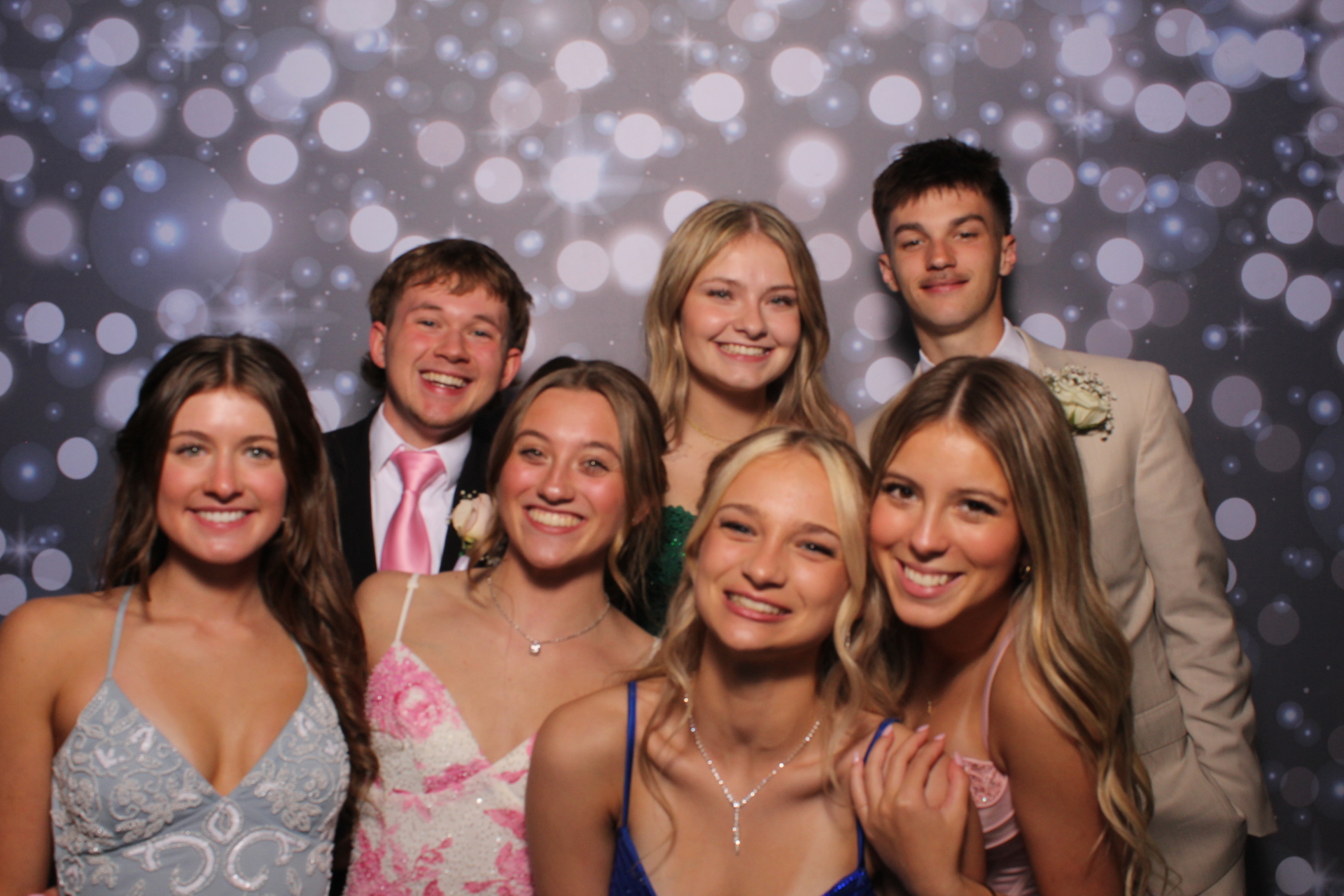 FHS Prom | View more photos from the event at gallery.photoboothcincy.com/u/PhotoBoothCincy/FHS-Prom