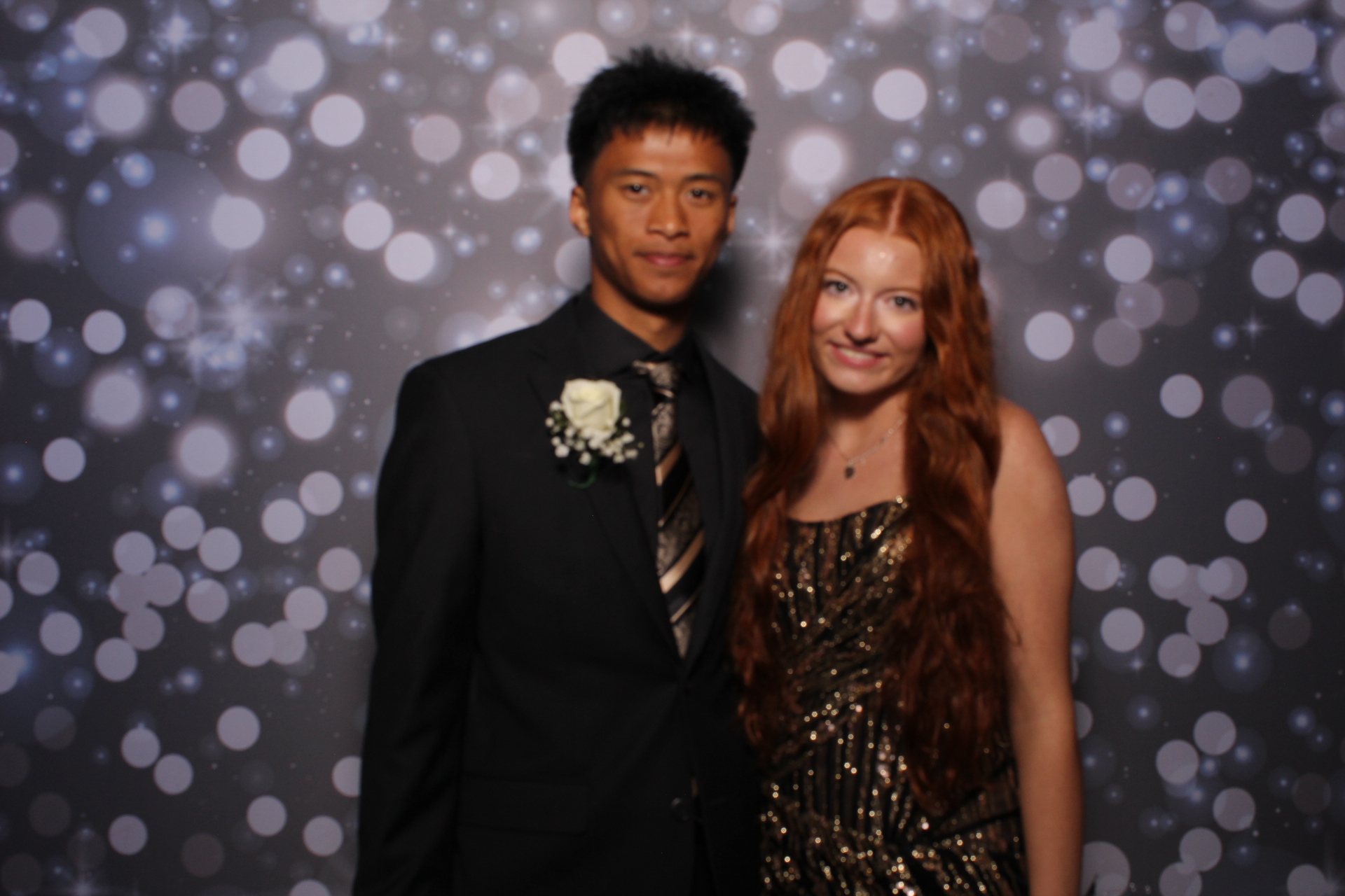 FHS Prom | View more photos from the event at gallery.photoboothcincy.com/u/PhotoBoothCincy/FHS-Prom