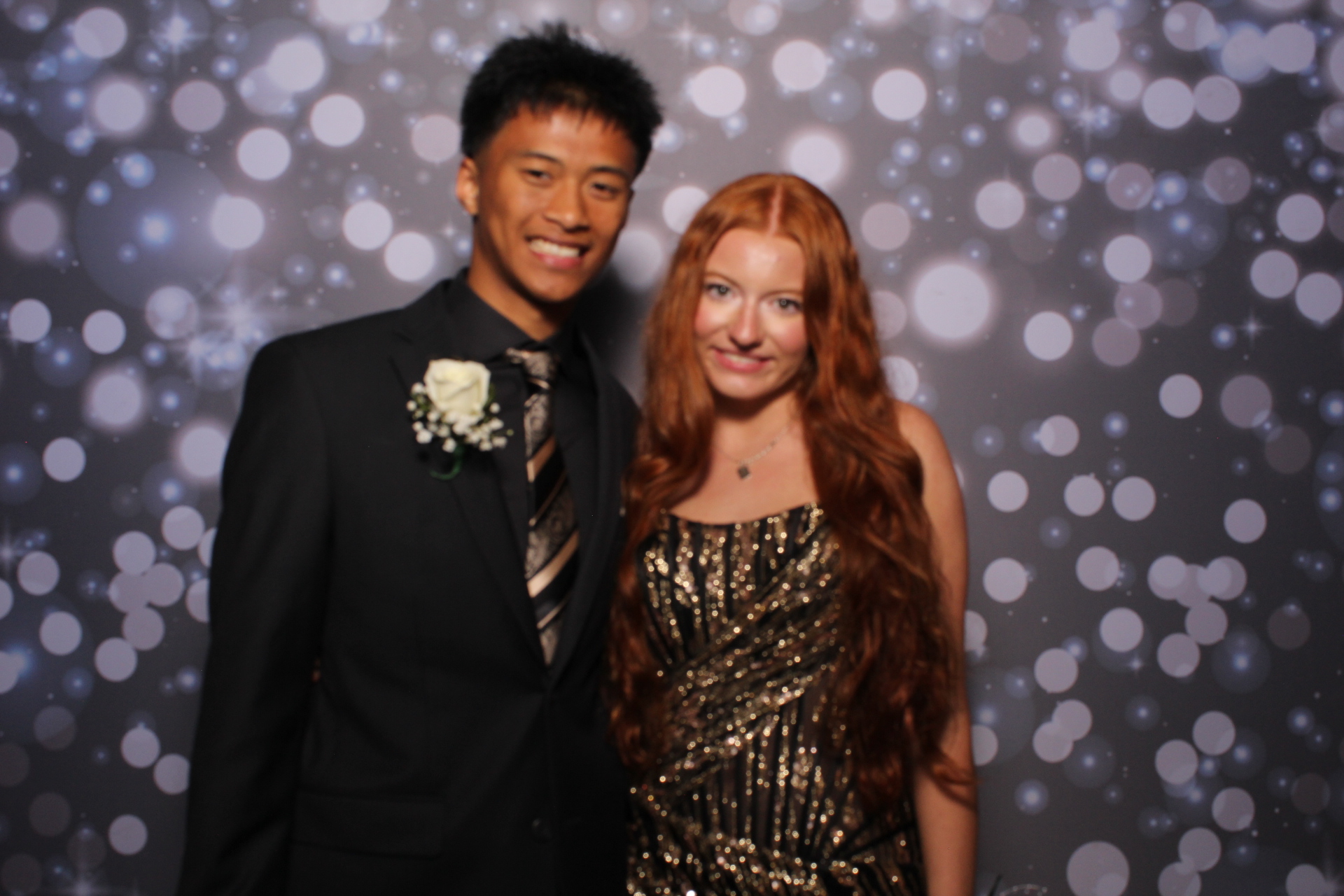 FHS Prom | View more photos from the event at gallery.photoboothcincy.com/u/PhotoBoothCincy/FHS-Prom