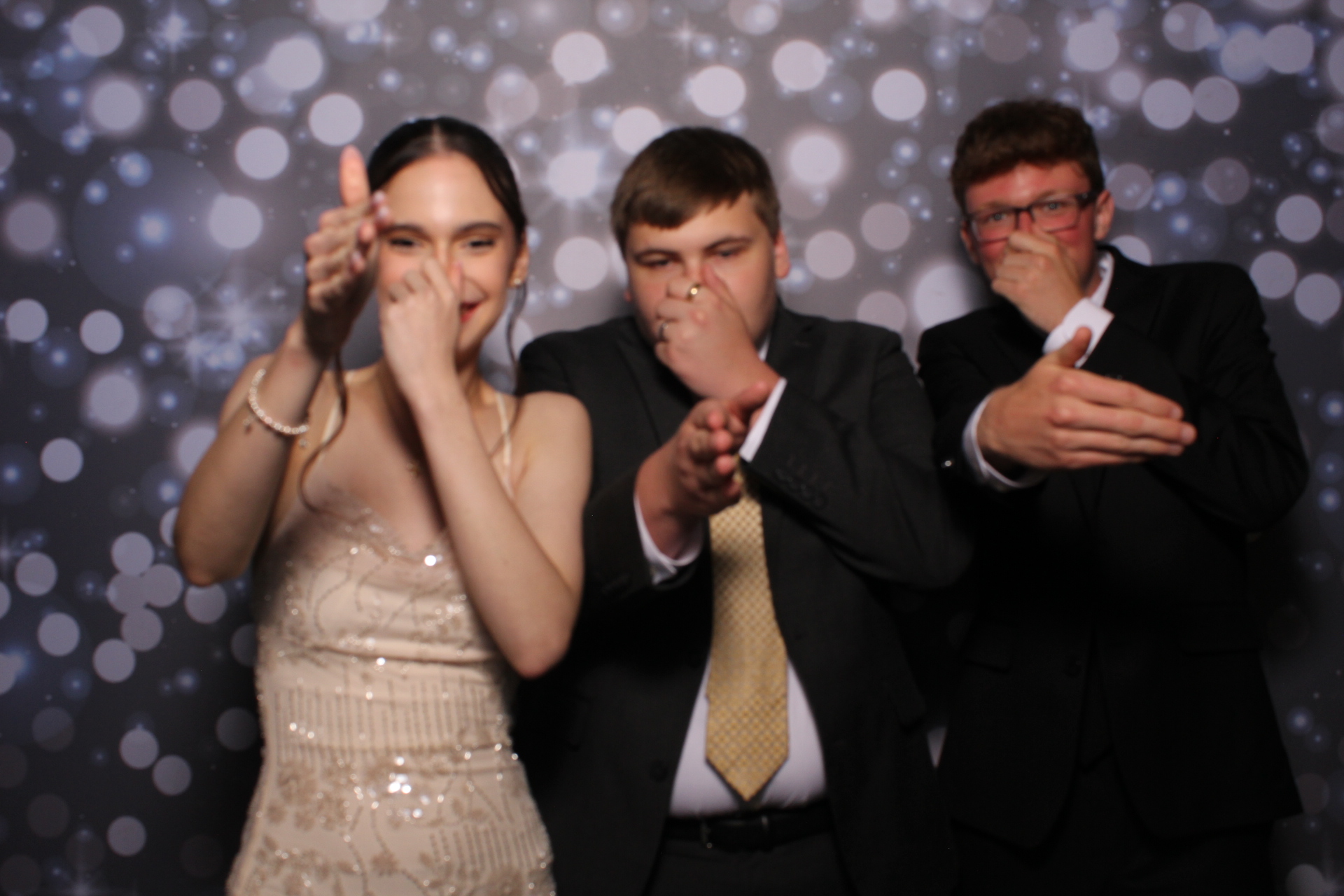 FHS Prom | View more photos from the event at gallery.photoboothcincy.com/u/PhotoBoothCincy/FHS-Prom