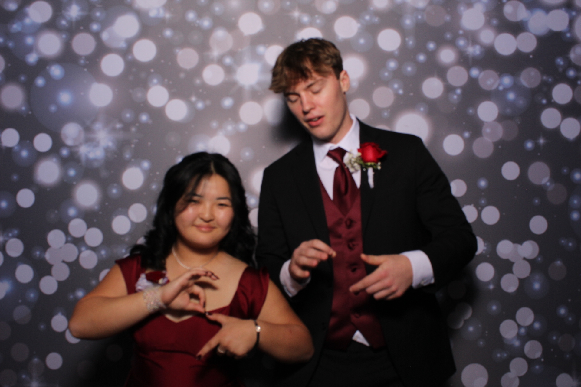 FHS Prom | View more photos from the event at gallery.photoboothcincy.com/u/PhotoBoothCincy/FHS-Prom