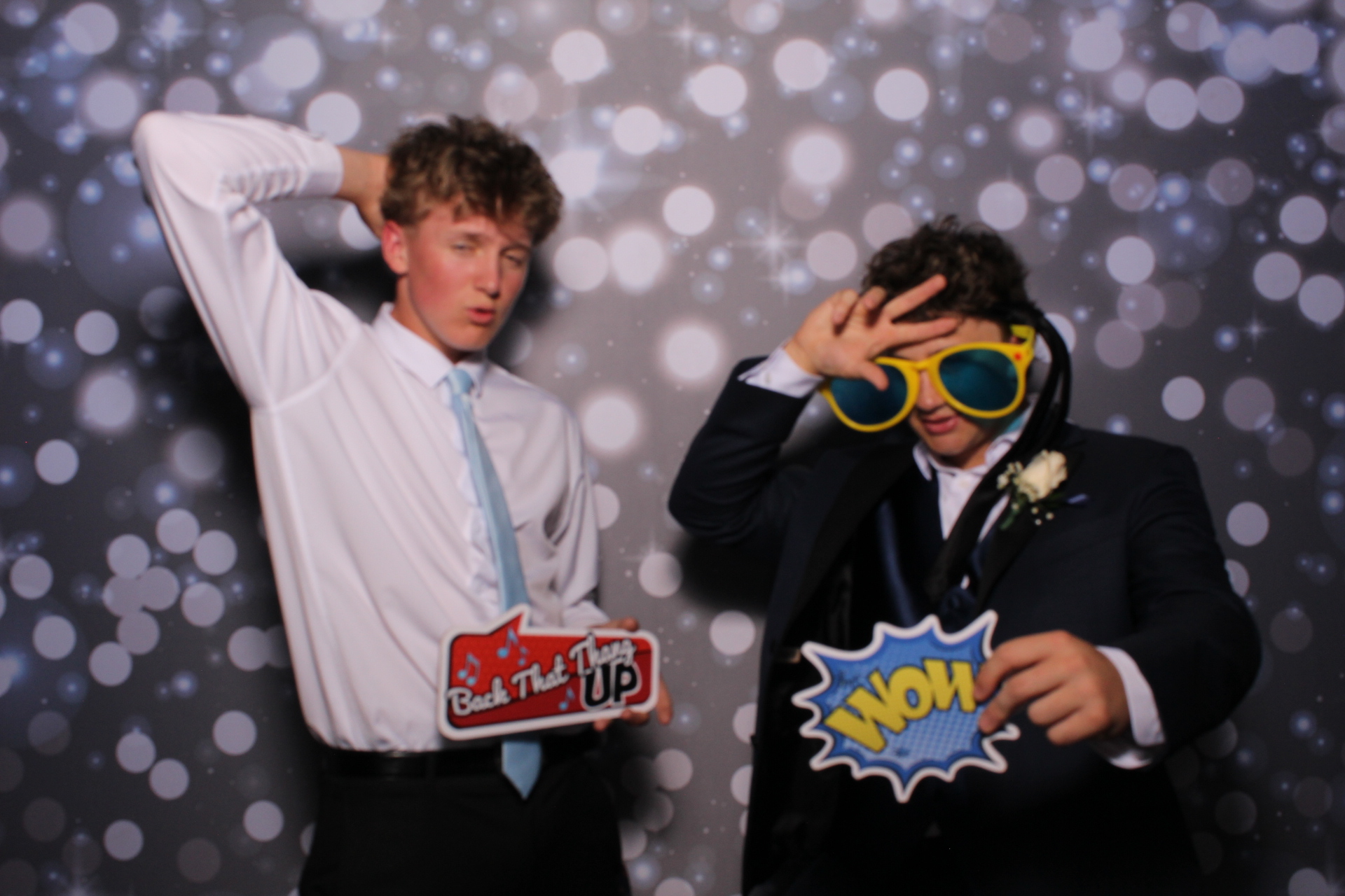 FHS Prom | View more photos from the event at gallery.photoboothcincy.com/u/PhotoBoothCincy/FHS-Prom