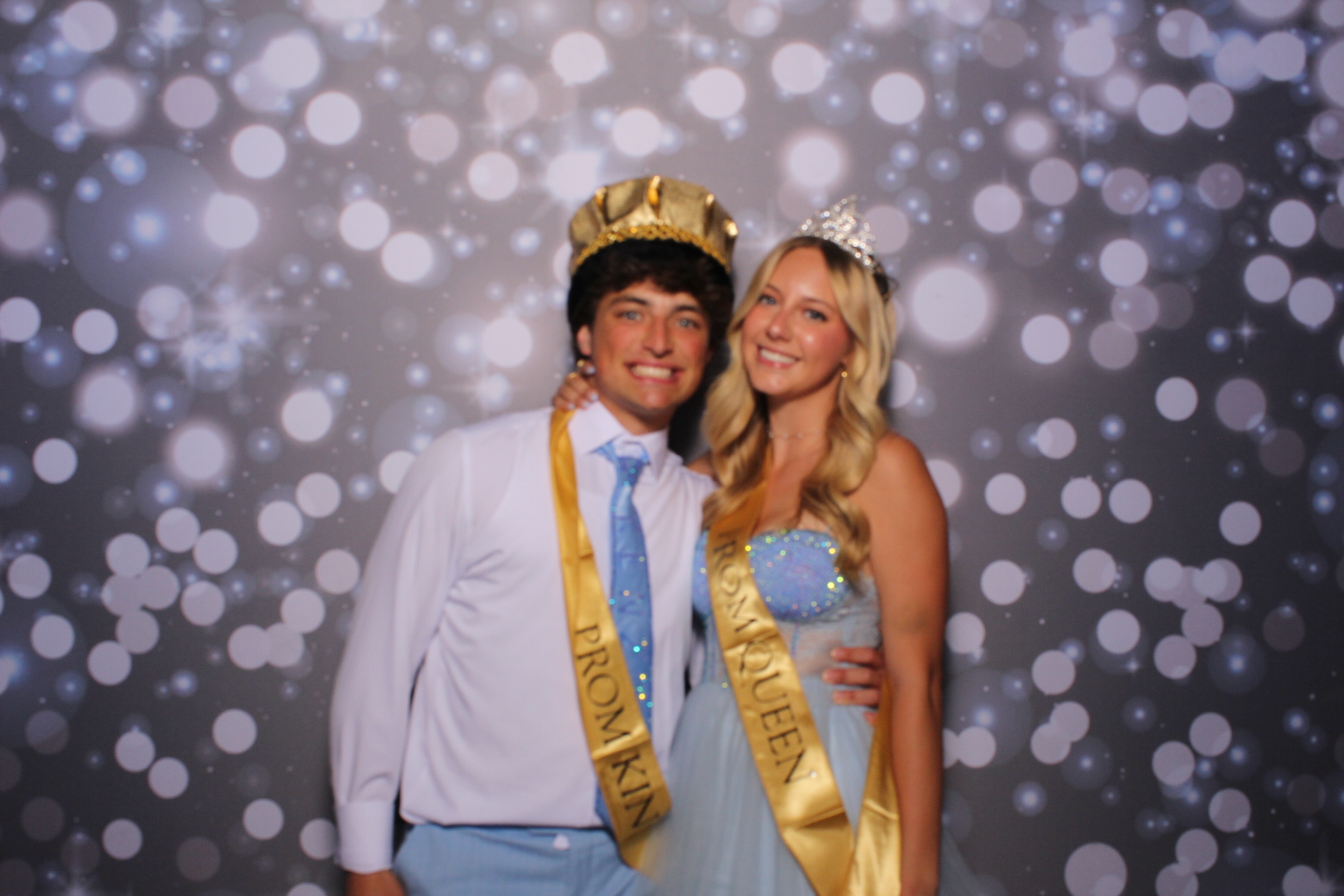 FHS Prom | View more photos from the event at gallery.photoboothcincy.com/u/PhotoBoothCincy/FHS-Prom
