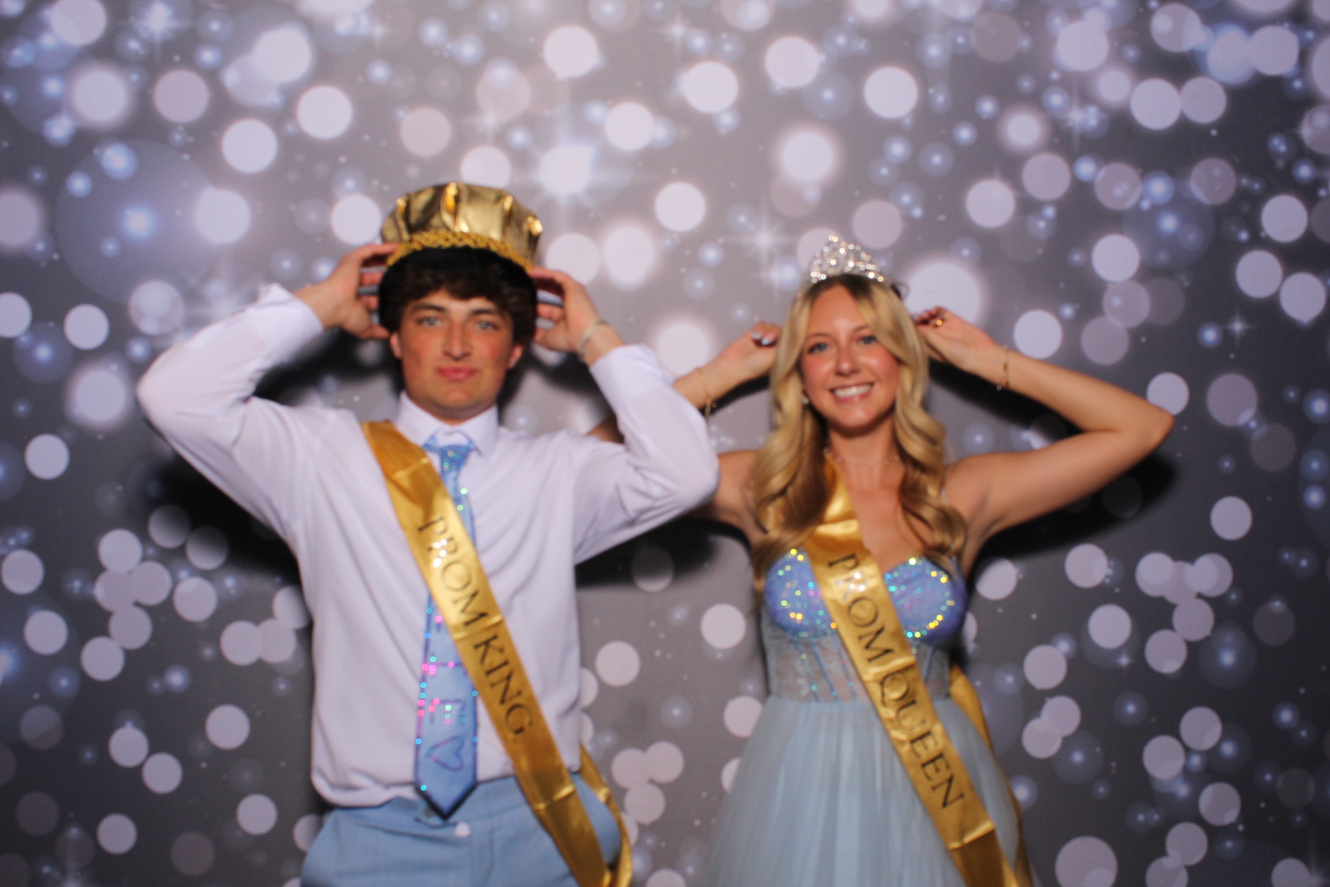 FHS Prom | View more photos from the event at gallery.photoboothcincy.com/u/PhotoBoothCincy/FHS-Prom