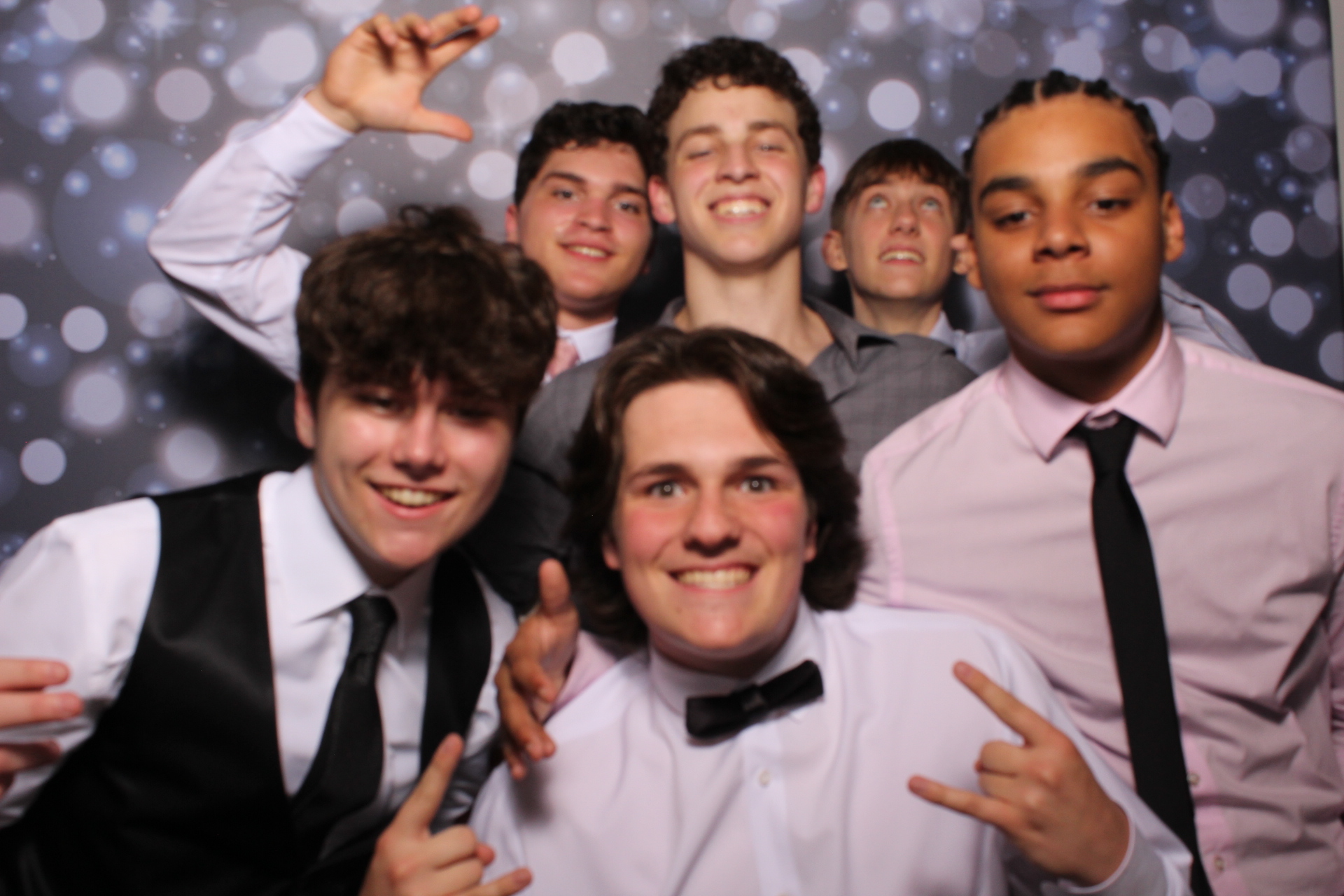 FHS Prom | View more photos from the event at gallery.photoboothcincy.com/u/PhotoBoothCincy/FHS-Prom