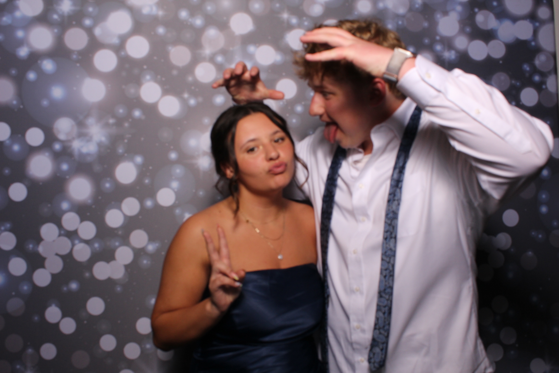 FHS Prom | View more photos from the event at gallery.photoboothcincy.com/u/PhotoBoothCincy/FHS-Prom