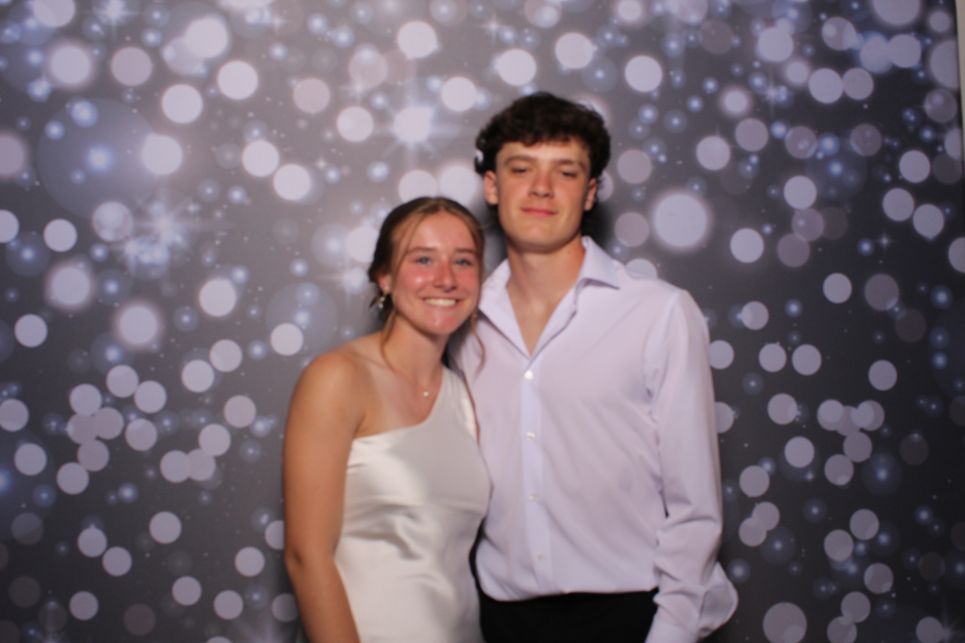 FHS Prom | View more photos from the event at gallery.photoboothcincy.com/u/PhotoBoothCincy/FHS-Prom