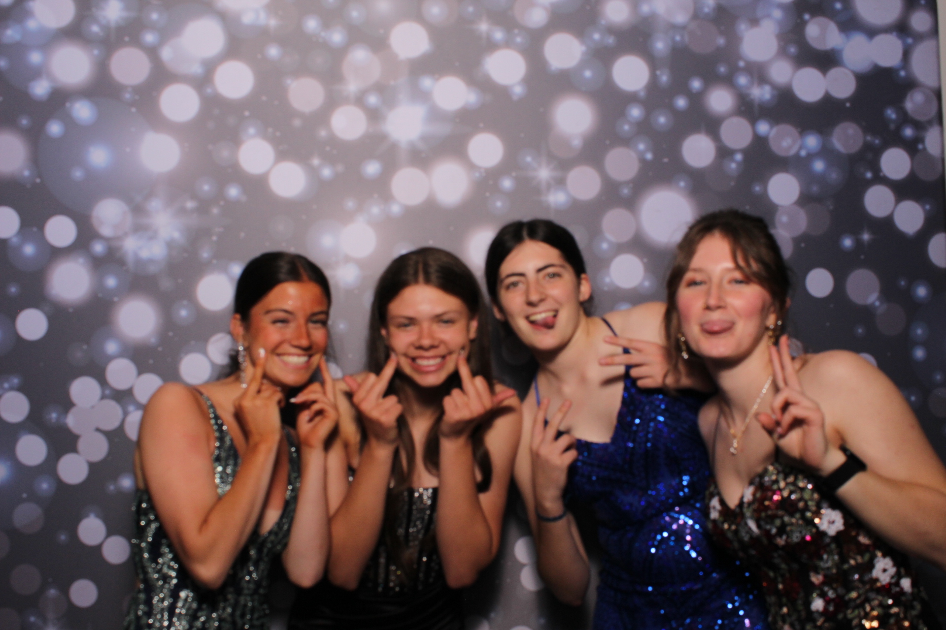FHS Prom | View more photos from the event at gallery.photoboothcincy.com/u/PhotoBoothCincy/FHS-Prom